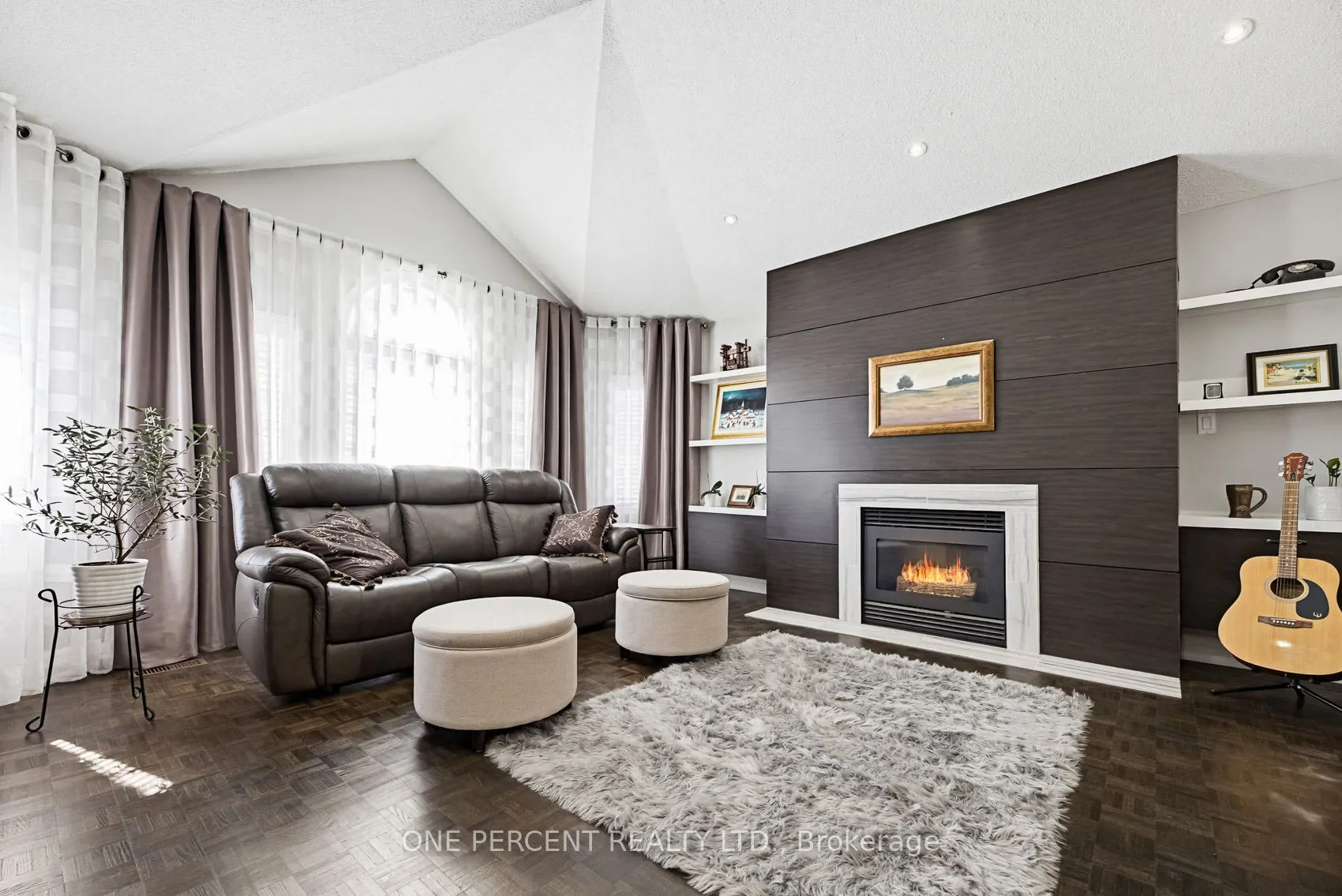 36 Coachwood Manor Court
