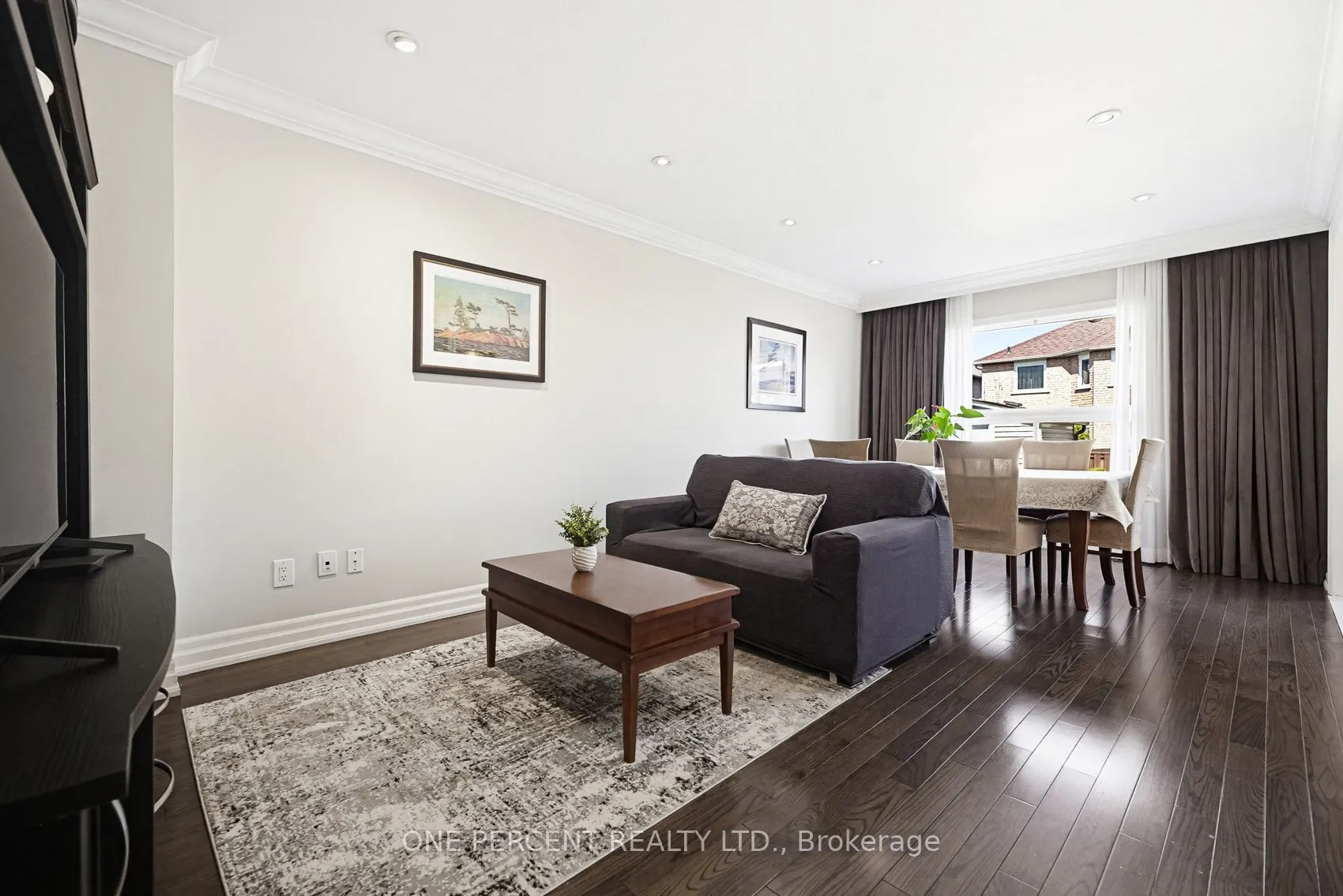 36 Coachwood Manor Court