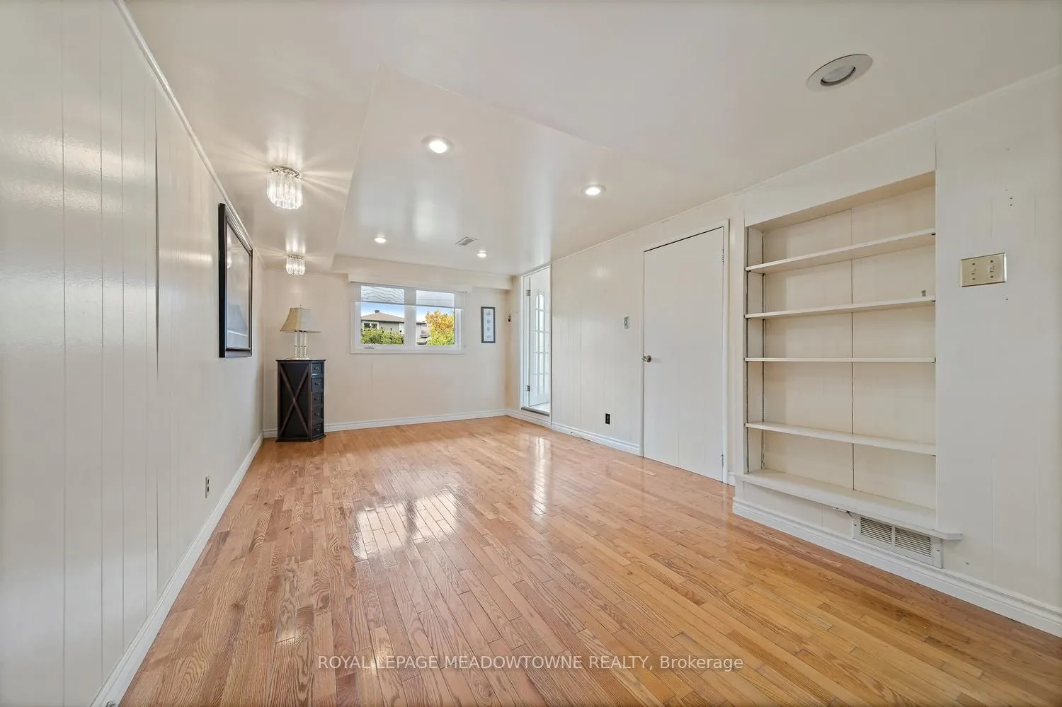 5 Lucinda Place