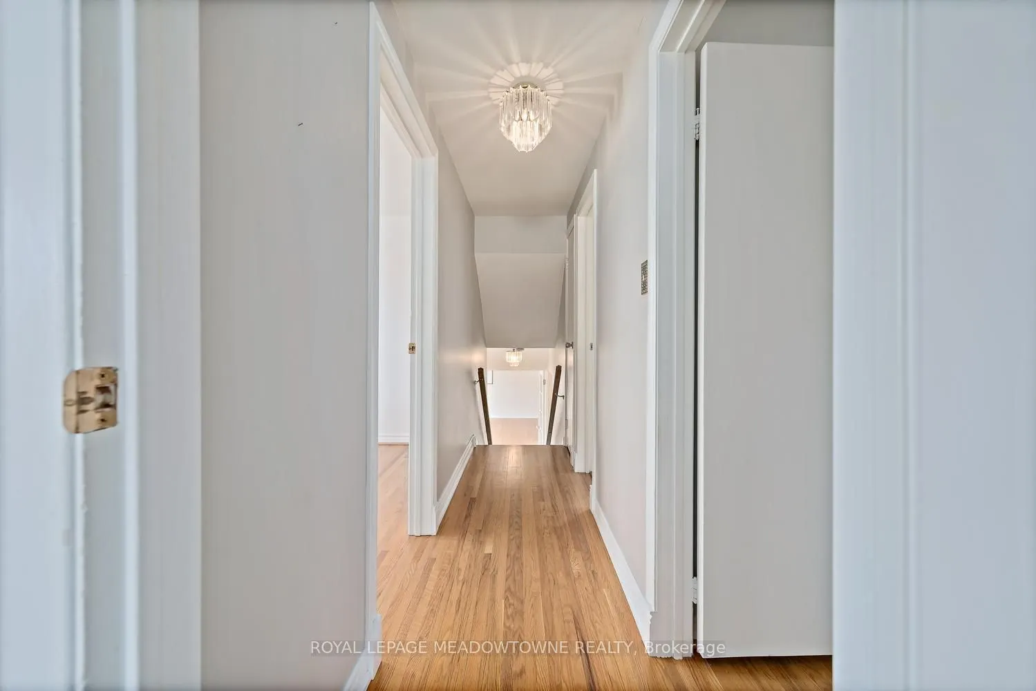 5 Lucinda Place