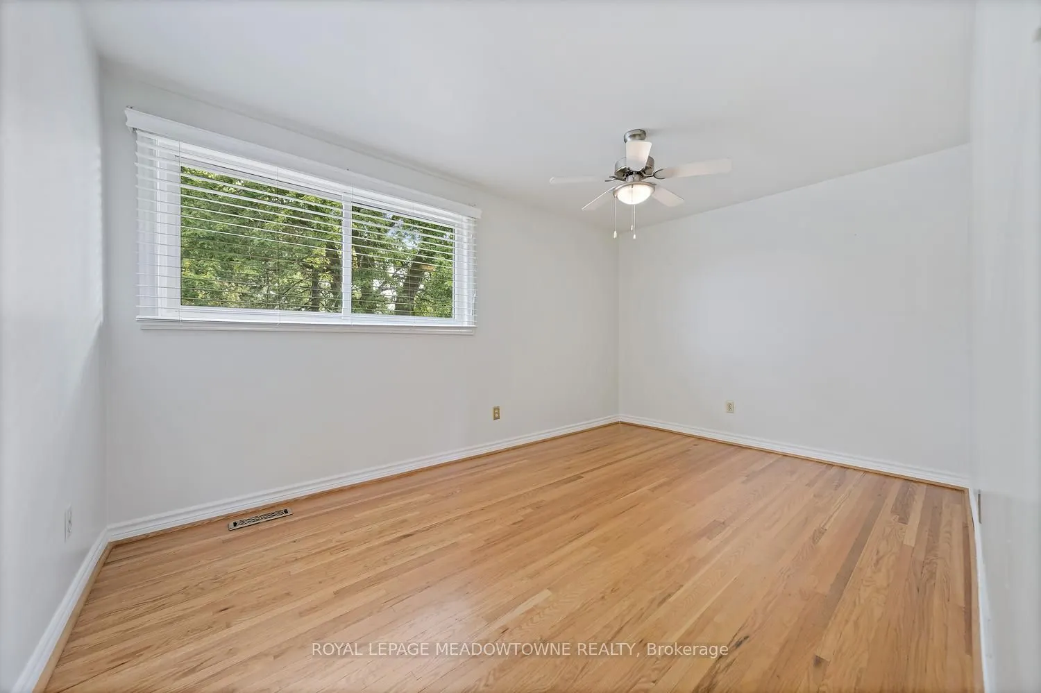 5 Lucinda Place