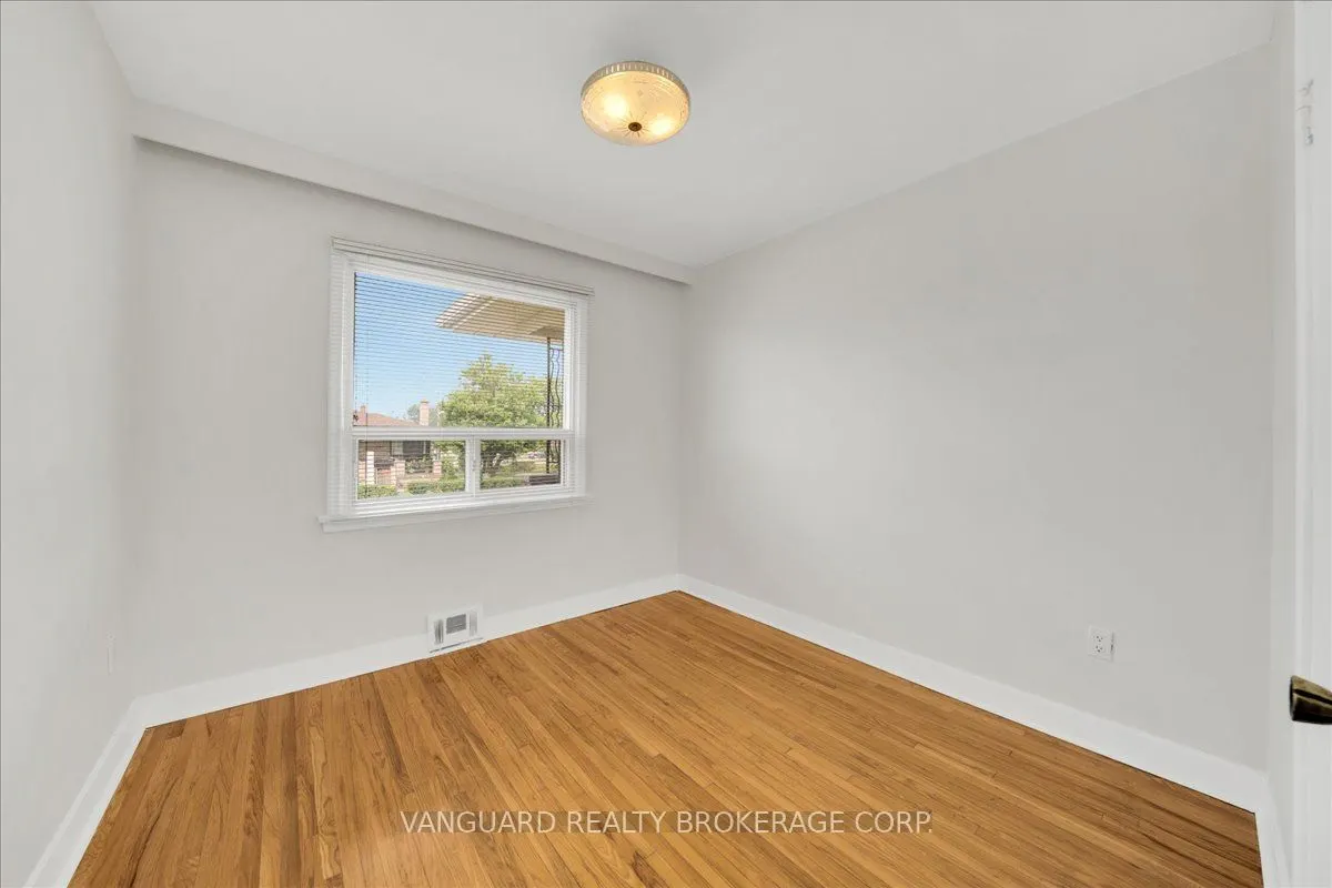 39 Camborne Avenue