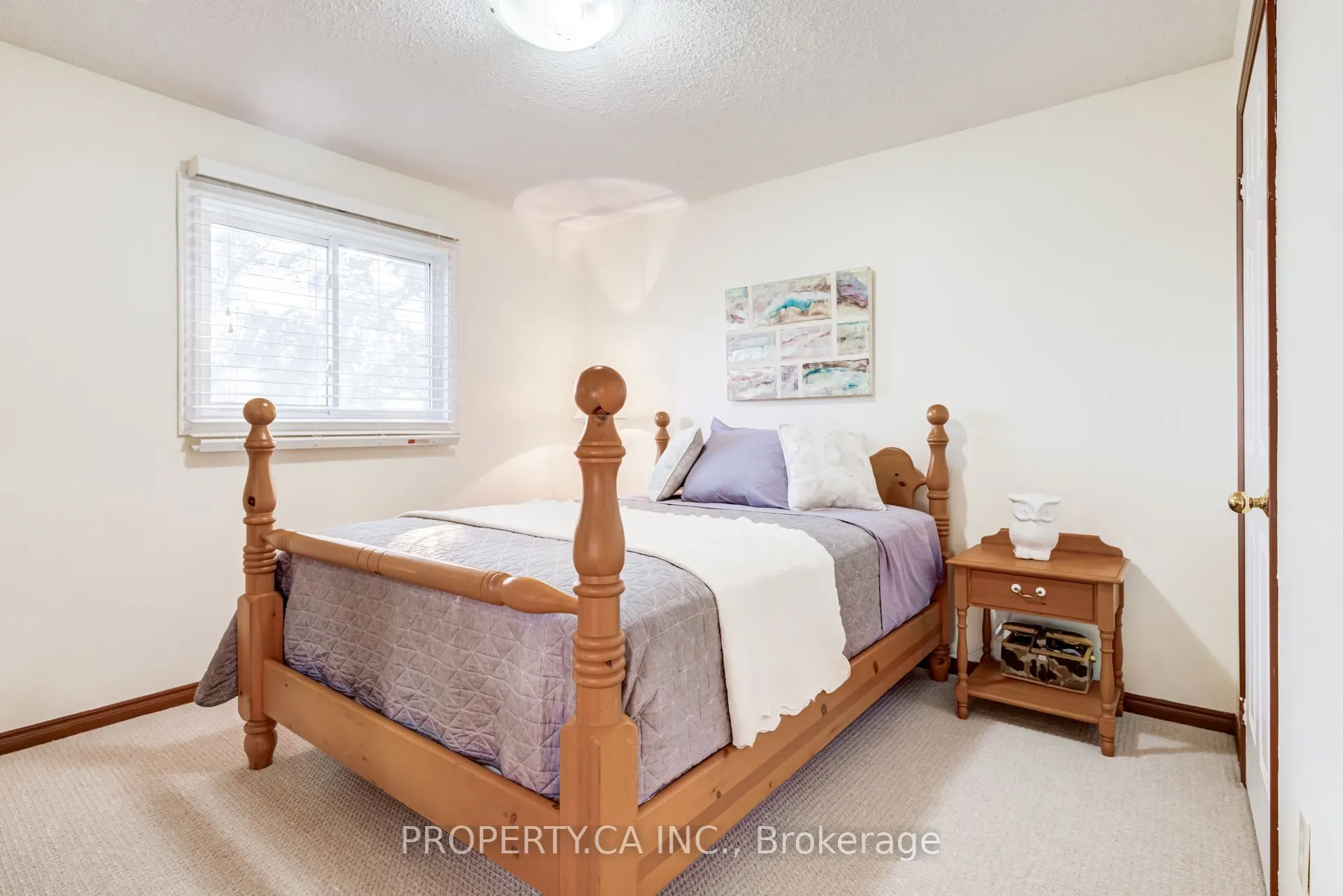 411 Freeman Crescent