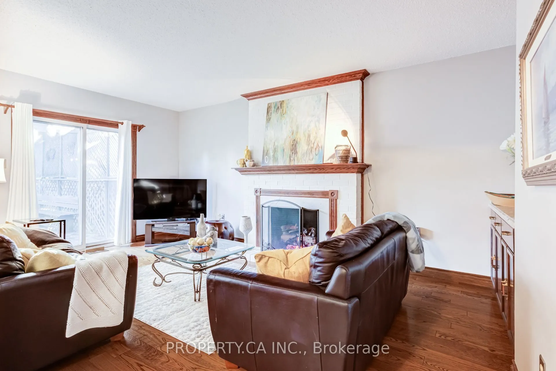 411 Freeman Crescent