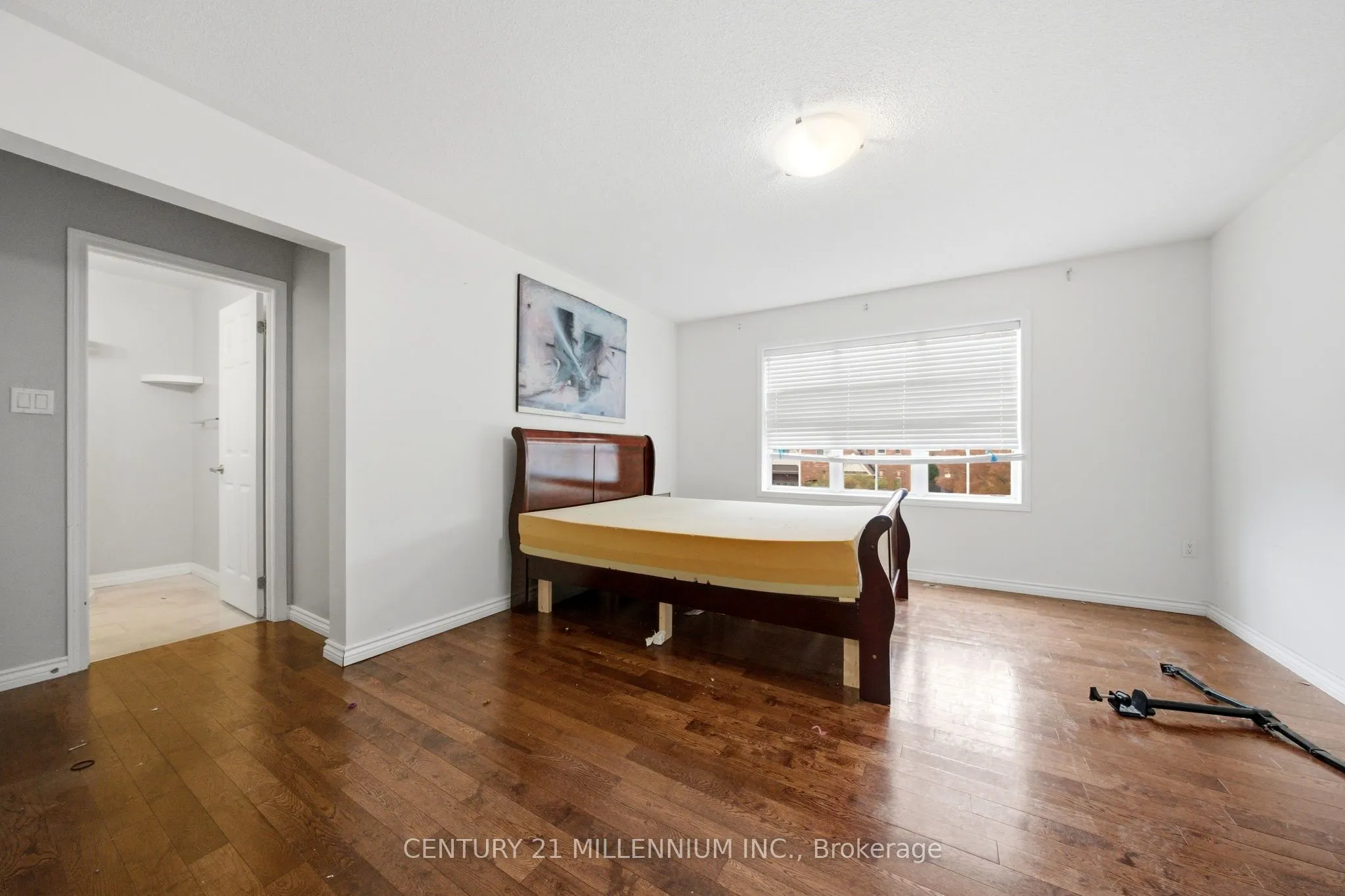 900 Hepburn Road