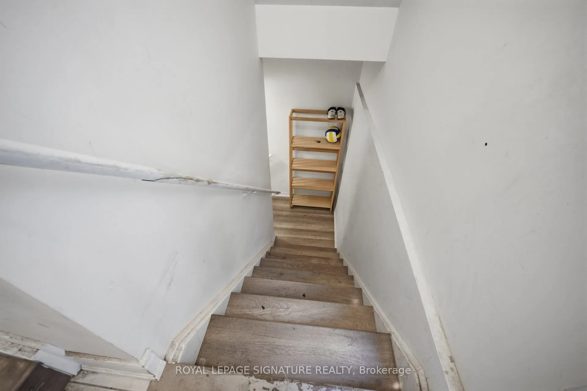 88 Yardley Crescent #2