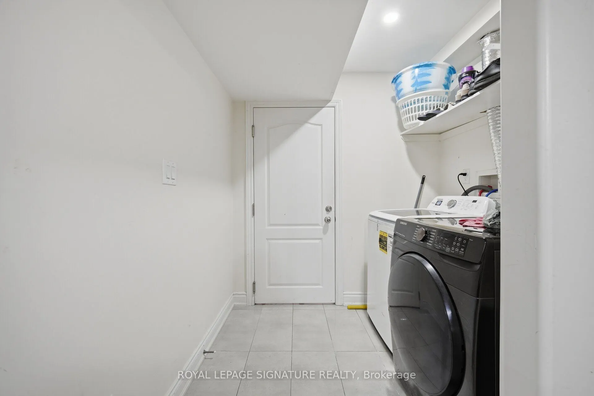 88 Yardley Crescent #2