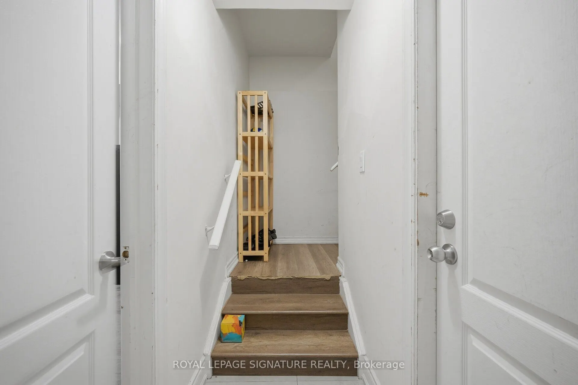 88 Yardley Crescent #2