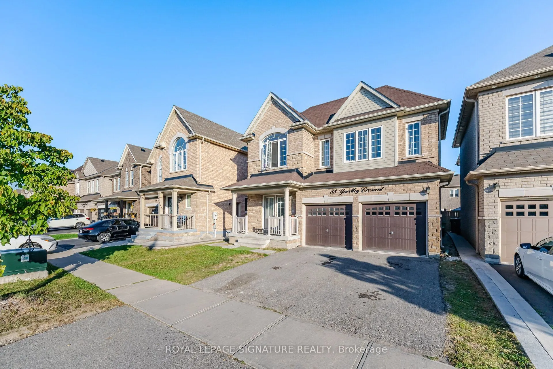 88 Yardley Crescent #2