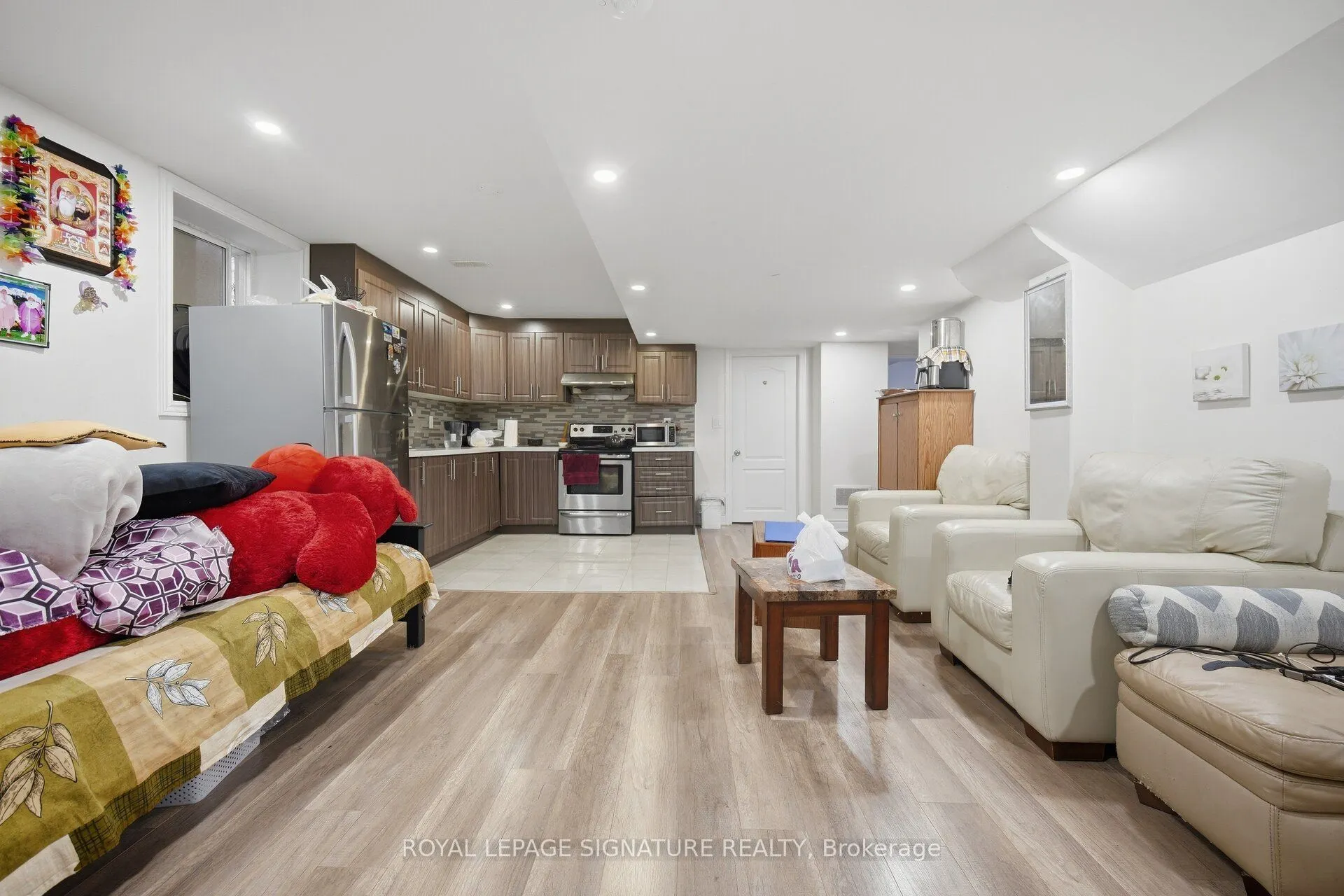 88 Yardley Crescent #2