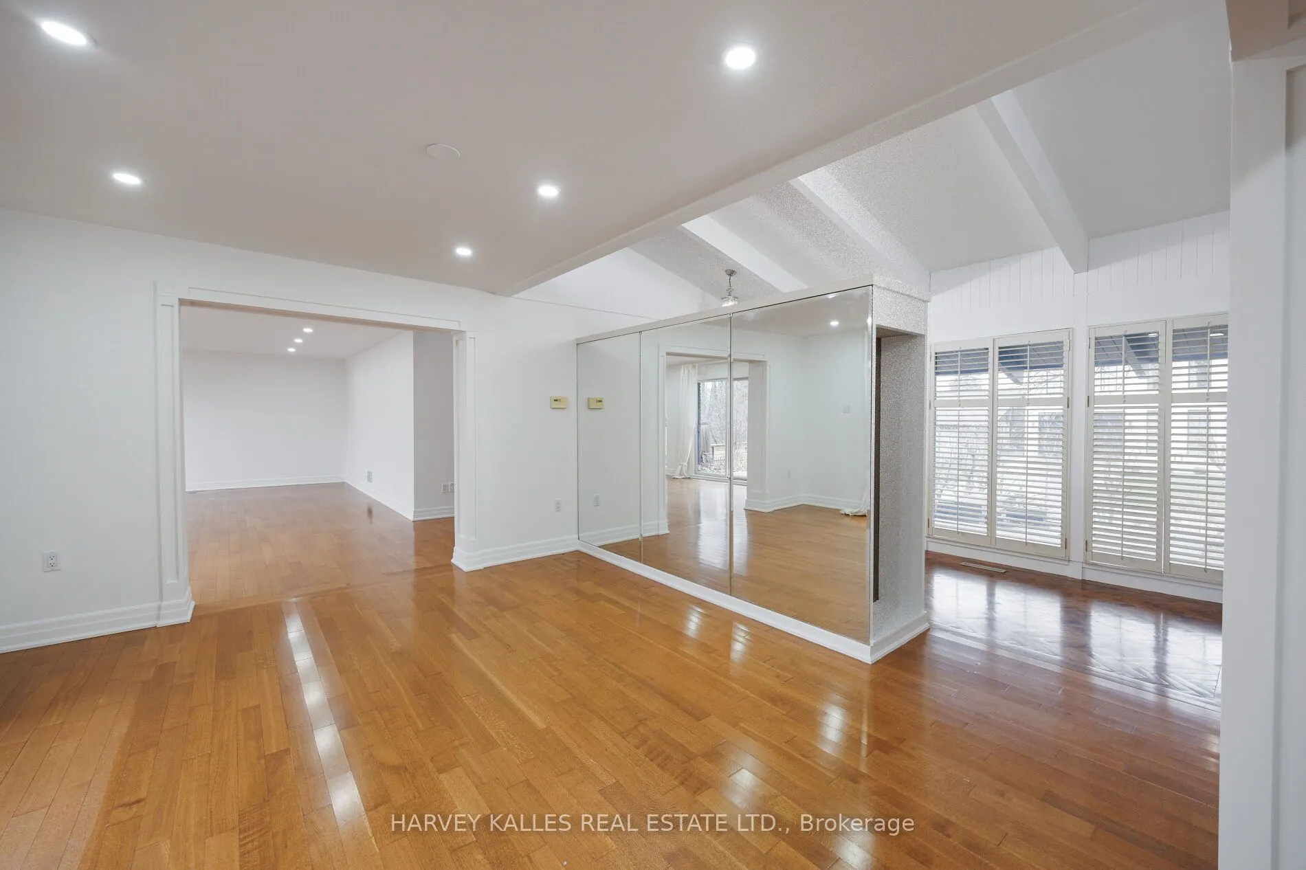 19 Blair Athol Crescent