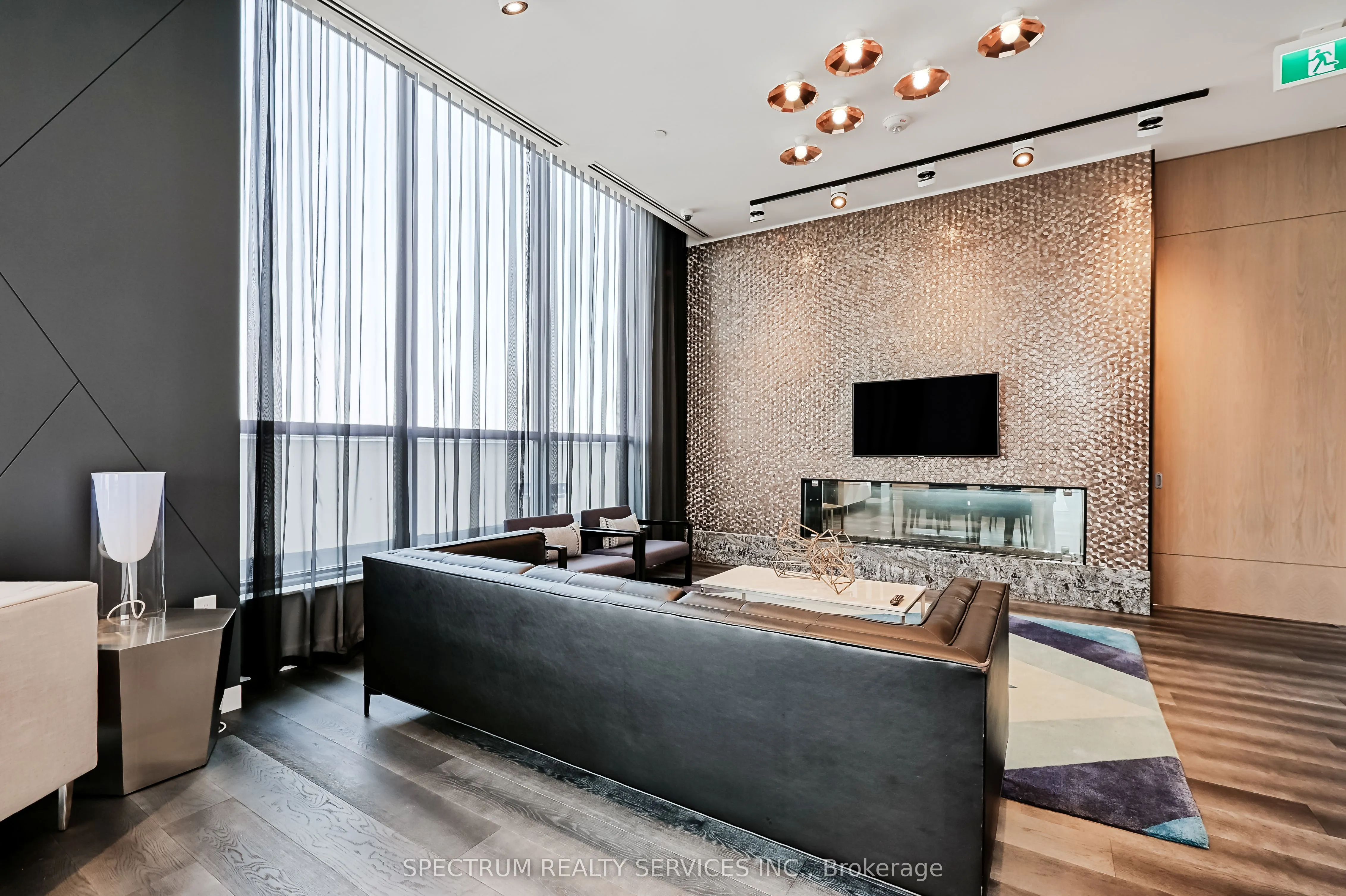 20 Thomas Riley Road W #207