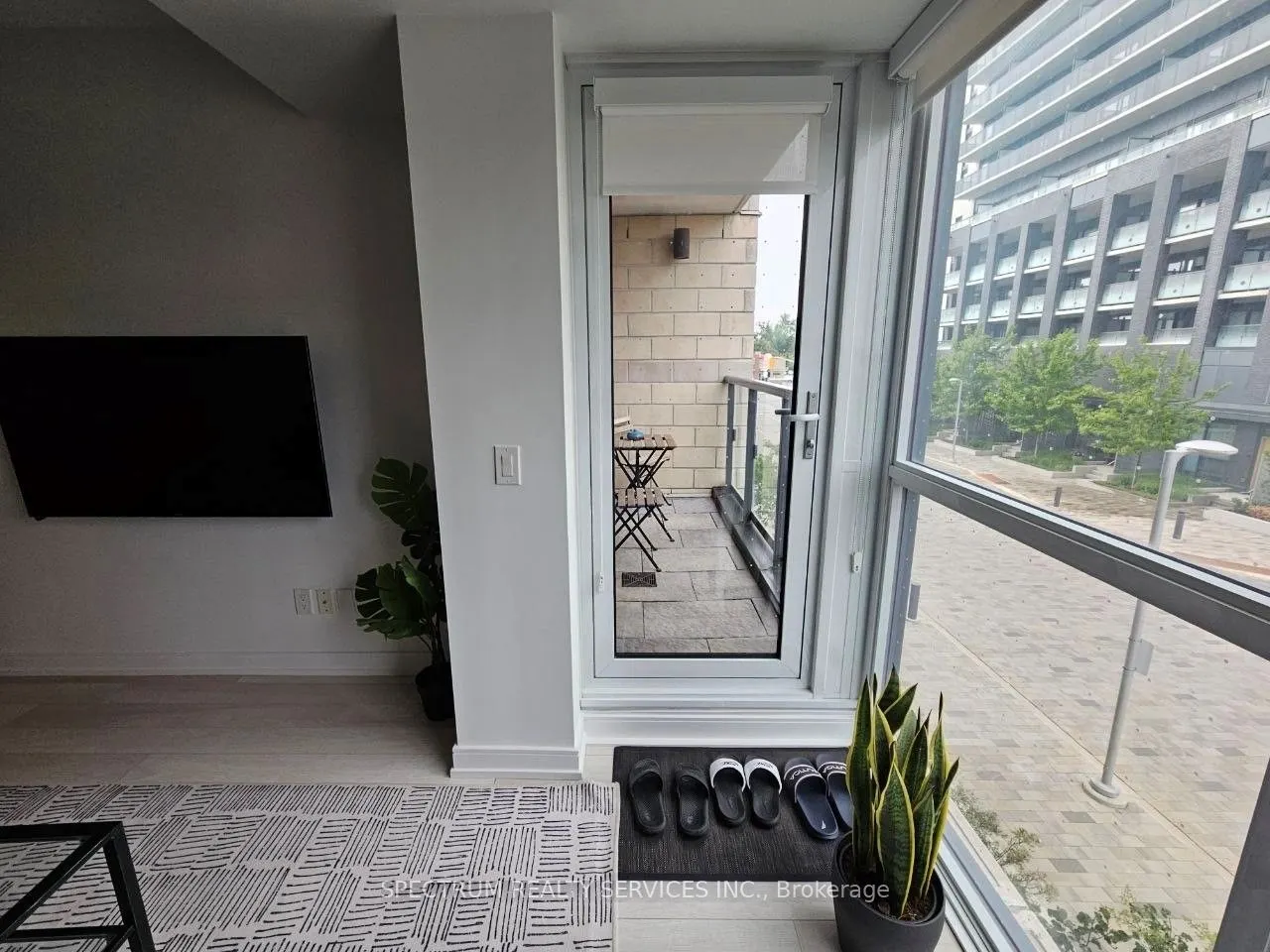 20 Thomas Riley Road W #207