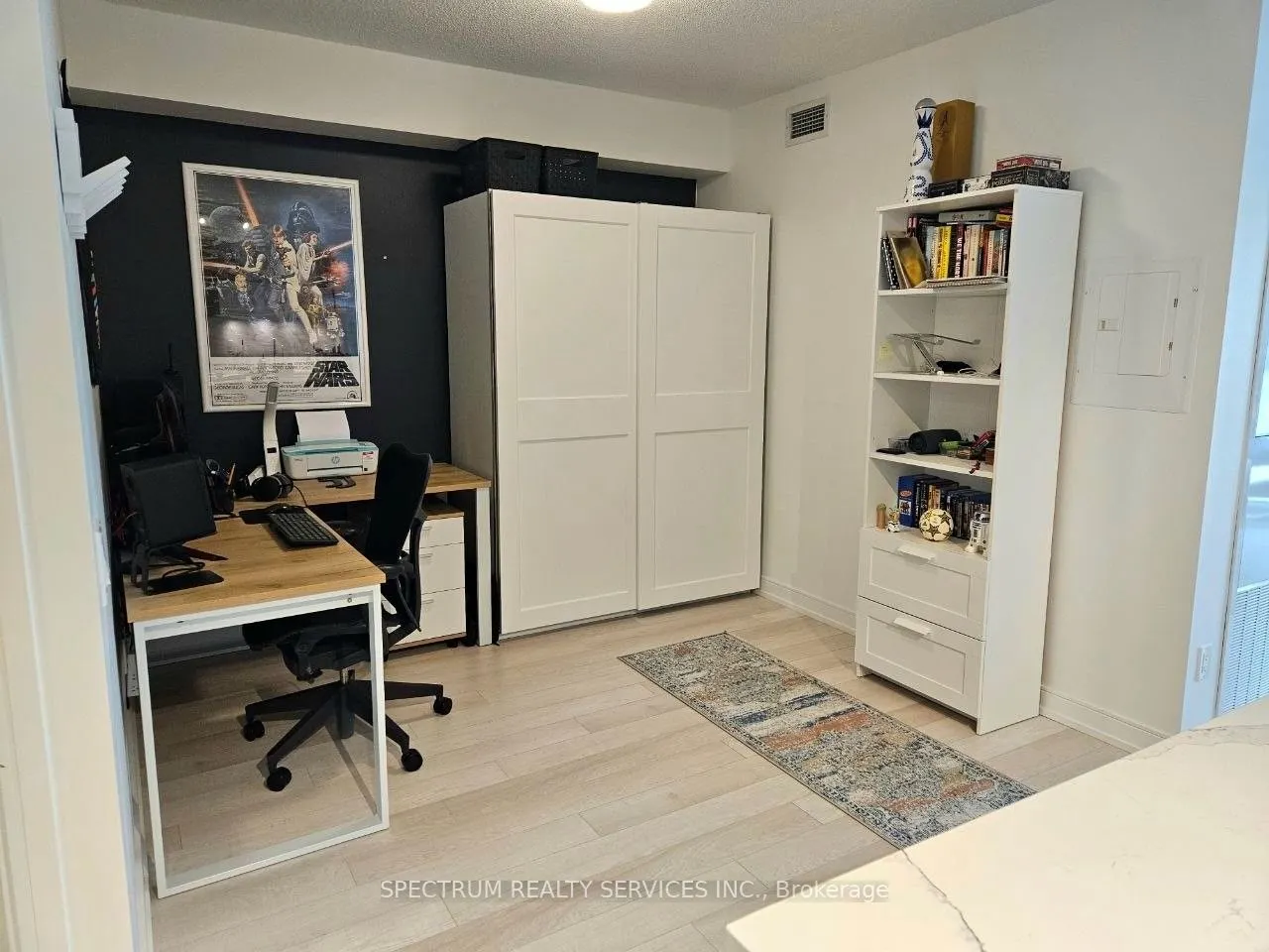 20 Thomas Riley Road W #207