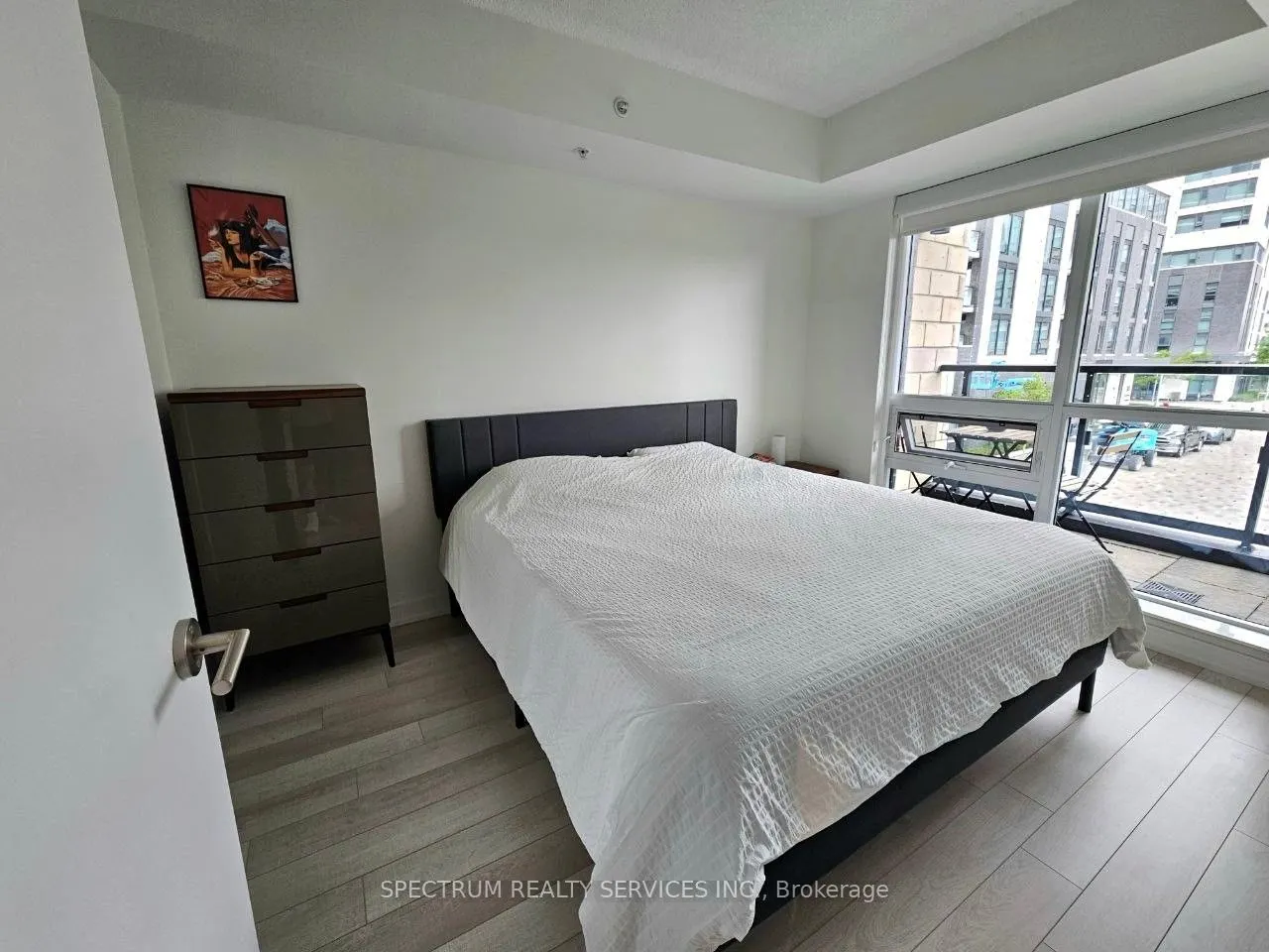 20 Thomas Riley Road W #207