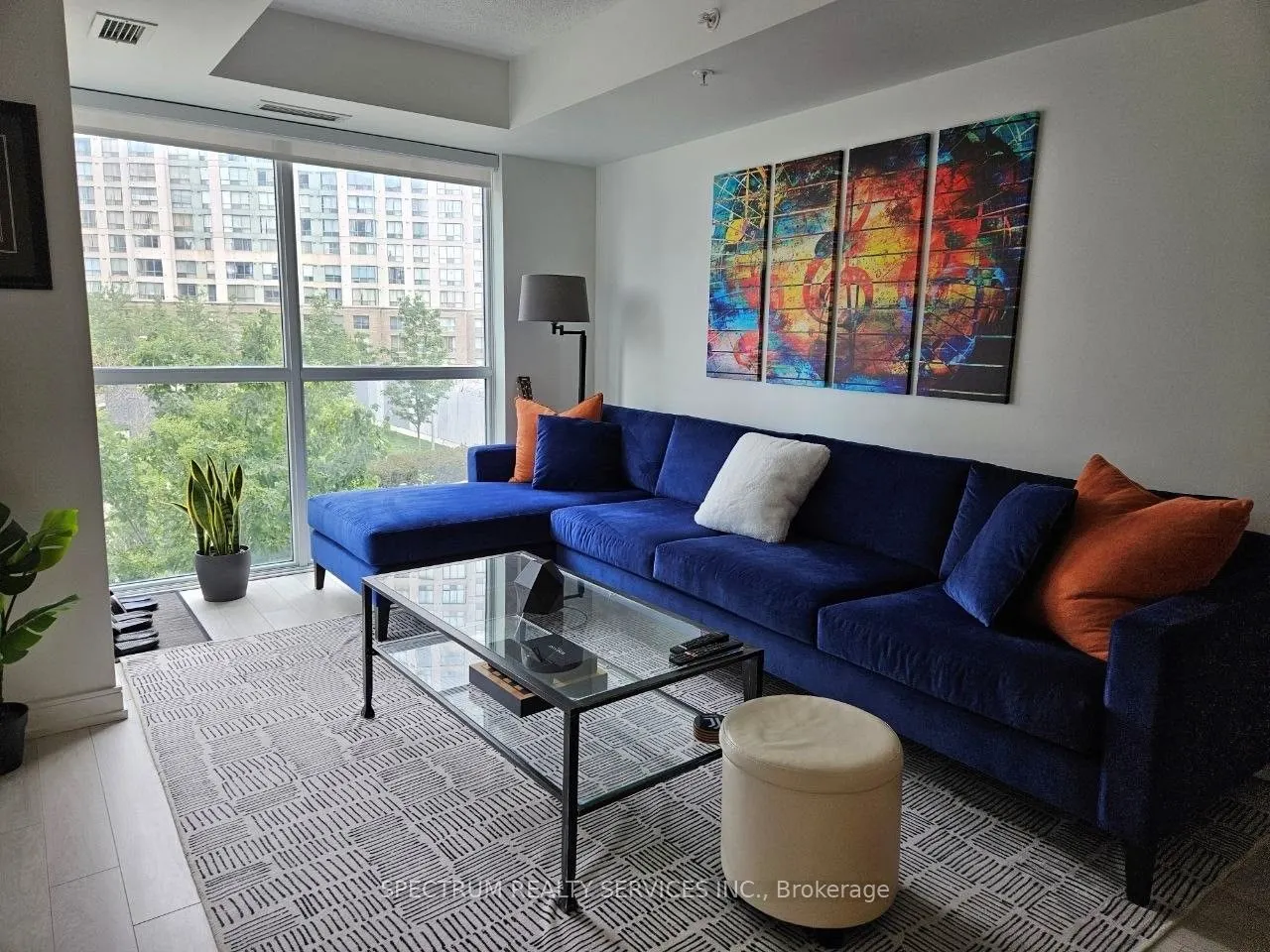 20 Thomas Riley Road W #207