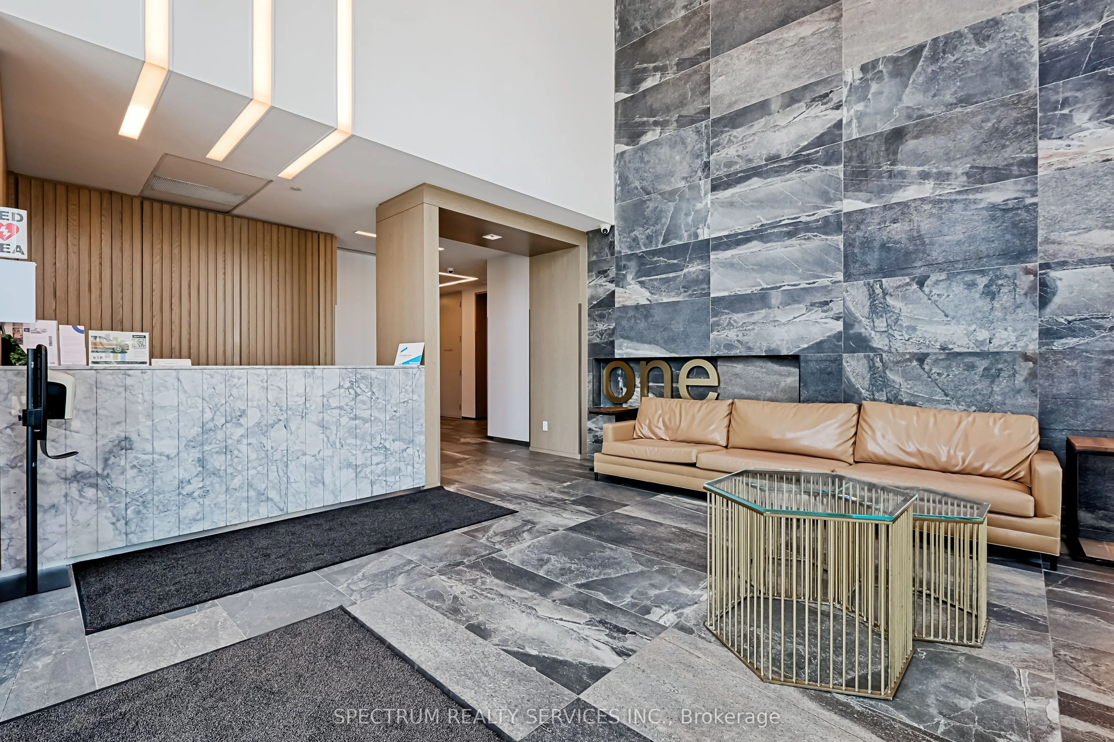 20 Thomas Riley Road W #207