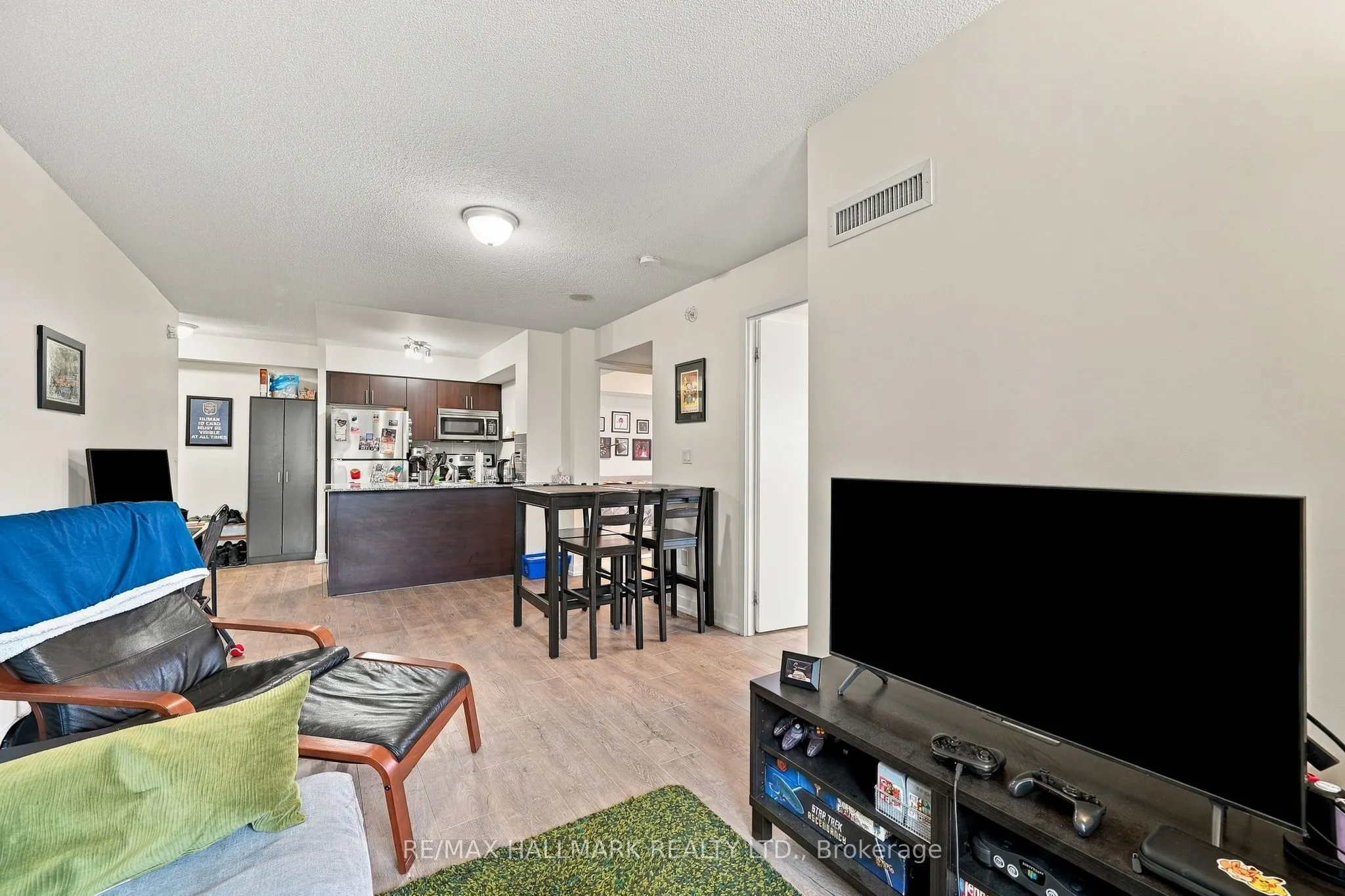 1420 Dupont Street #1408