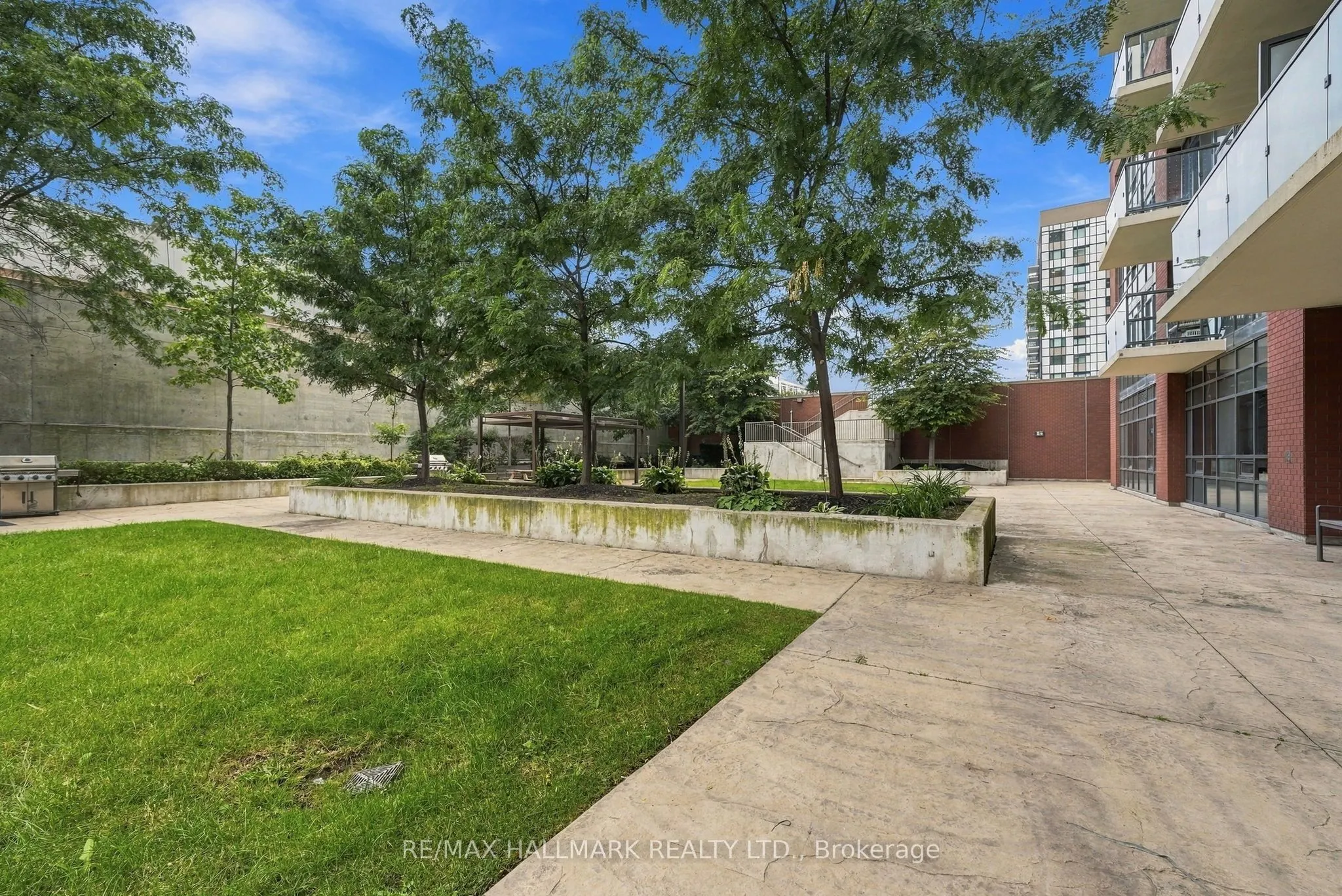 1420 Dupont Street #1408