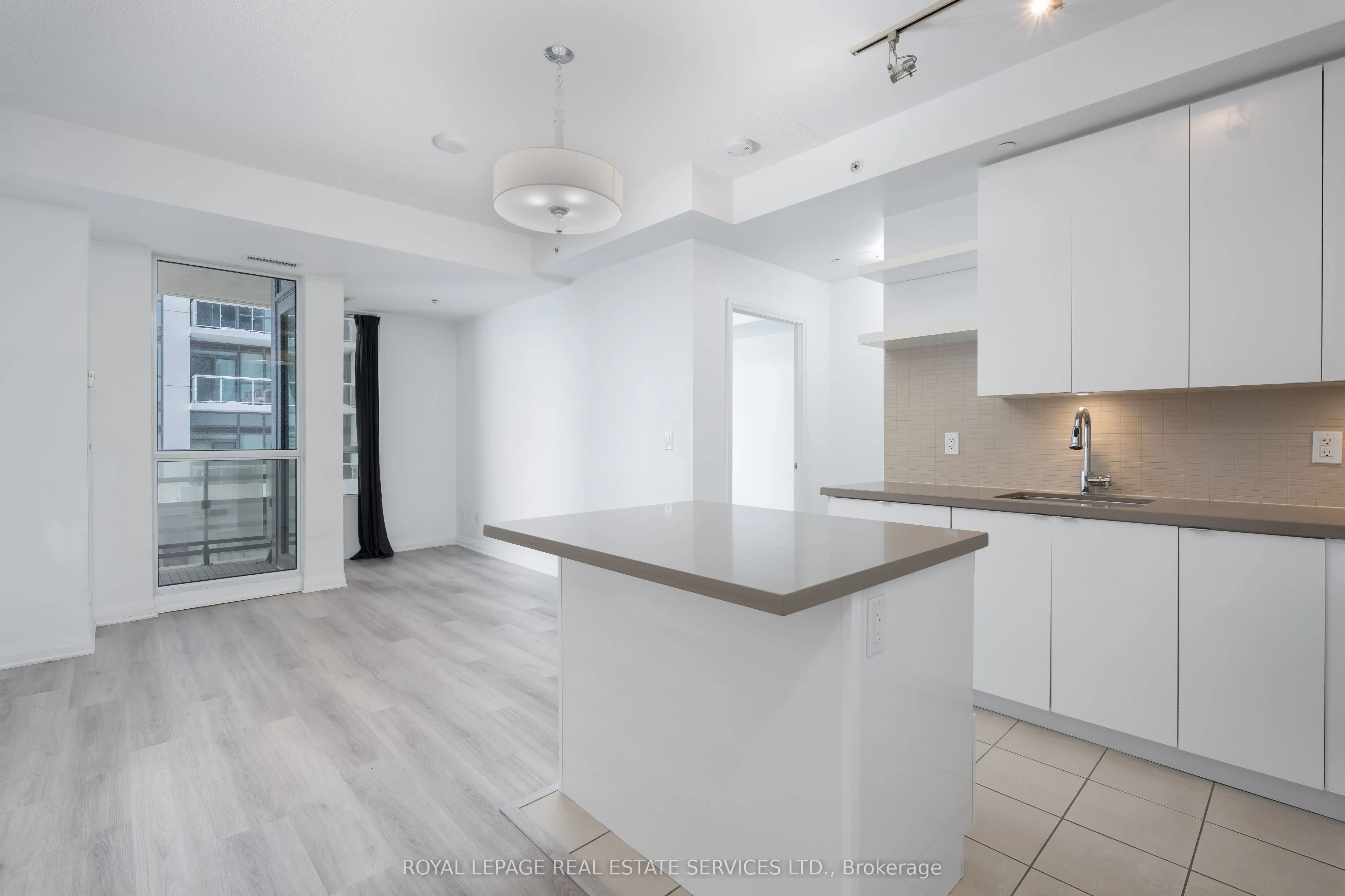 59 Annie Craig Drive #306