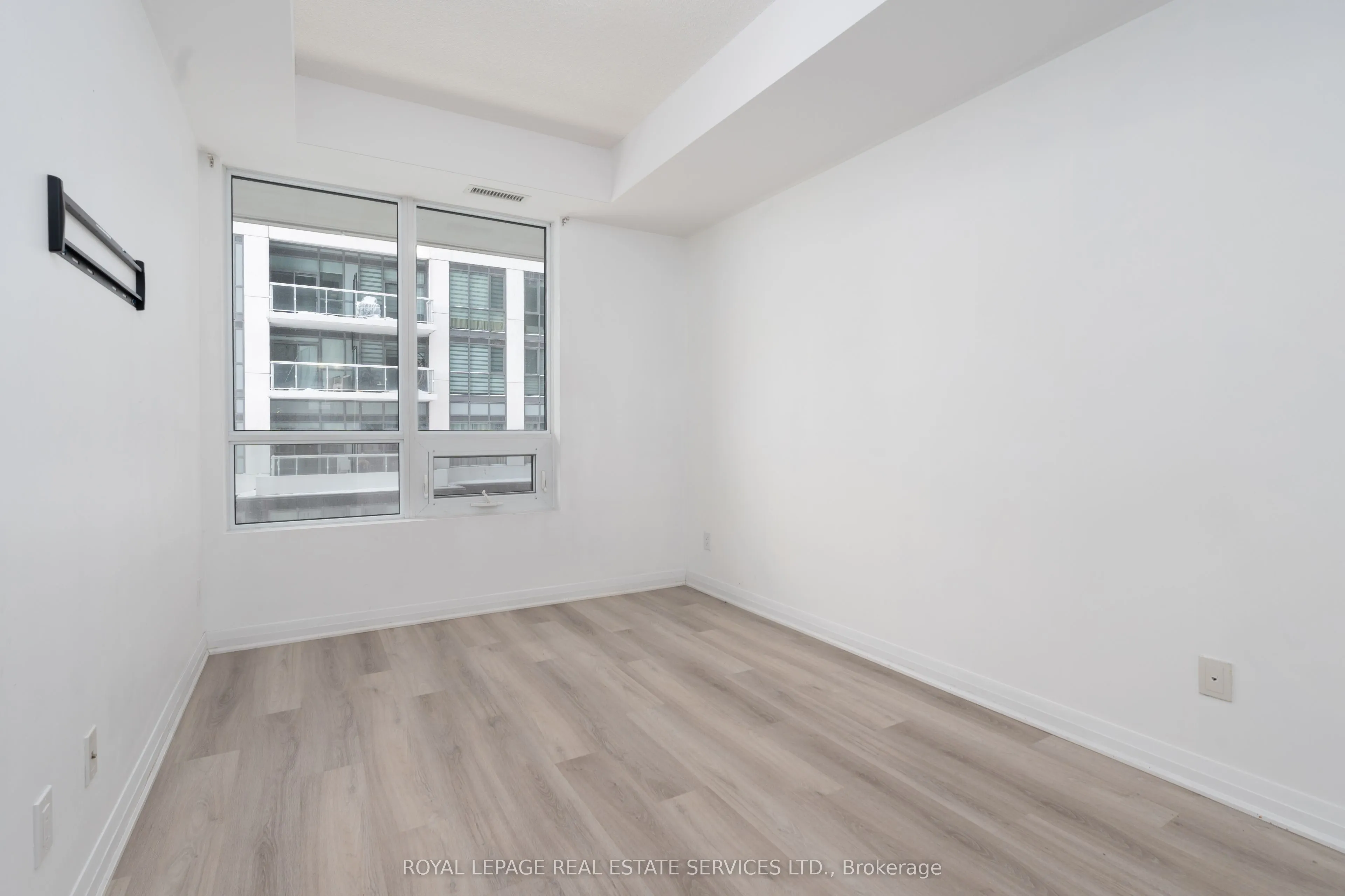 59 Annie Craig Drive #306