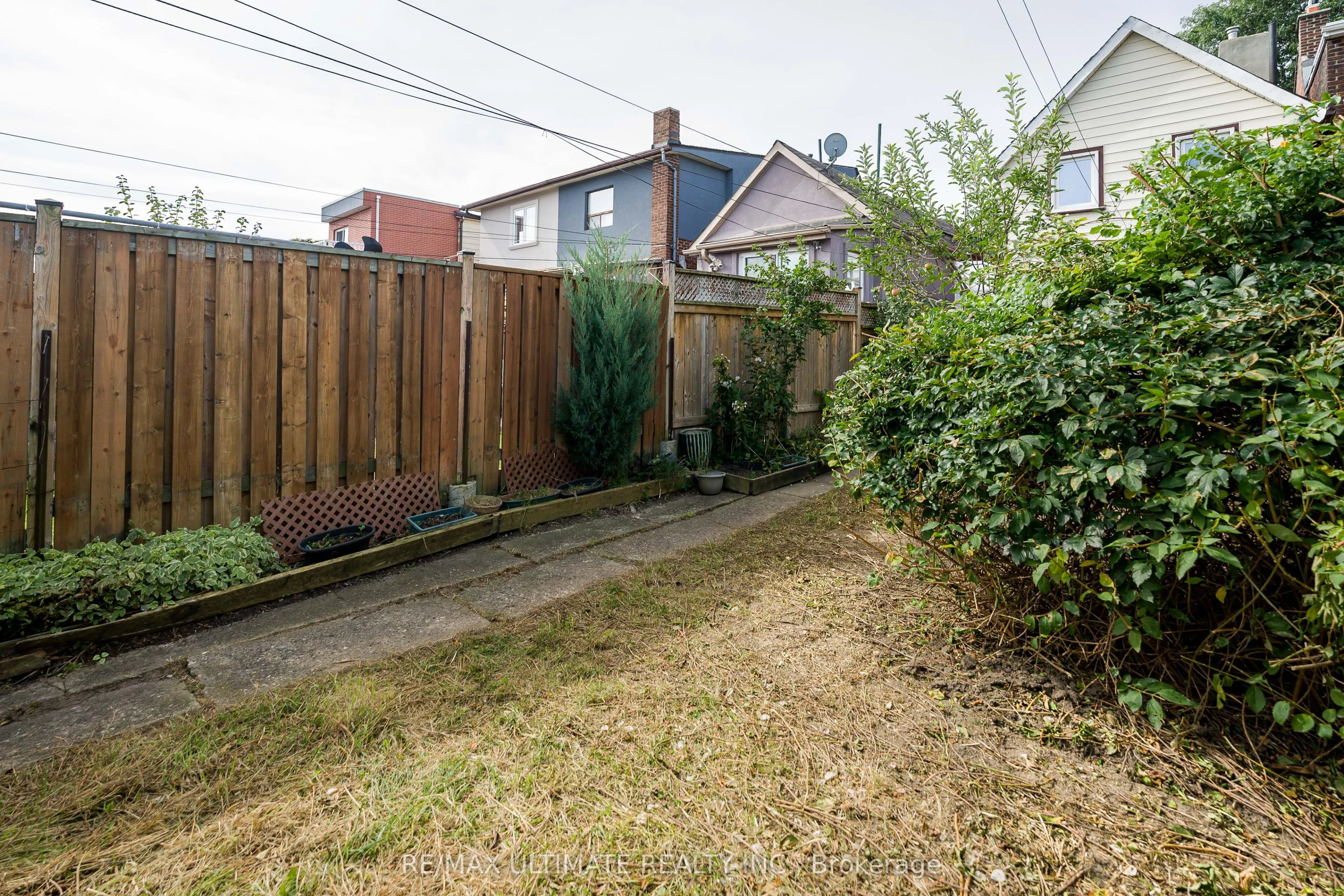 251 Boon Avenue