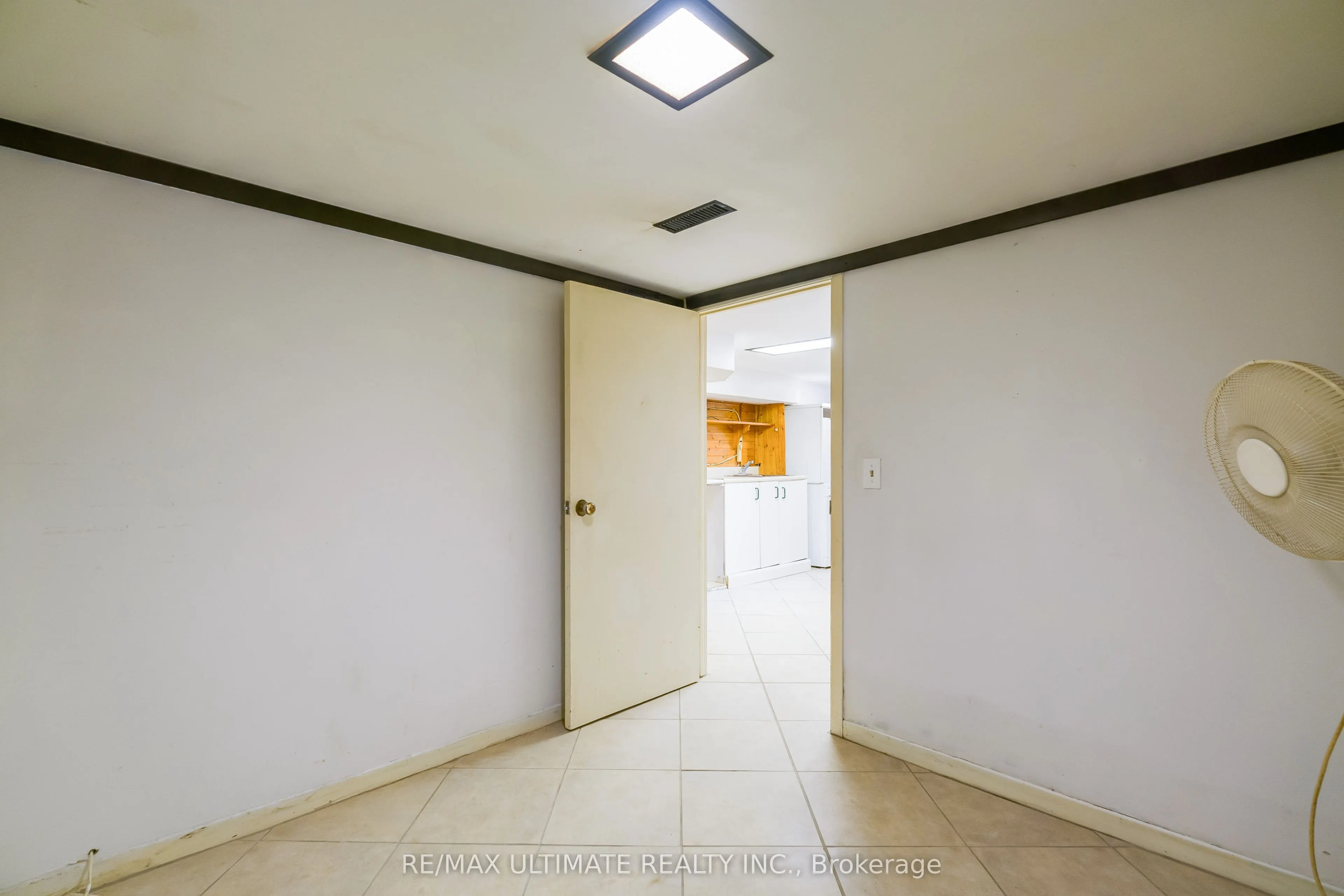 251 Boon Avenue