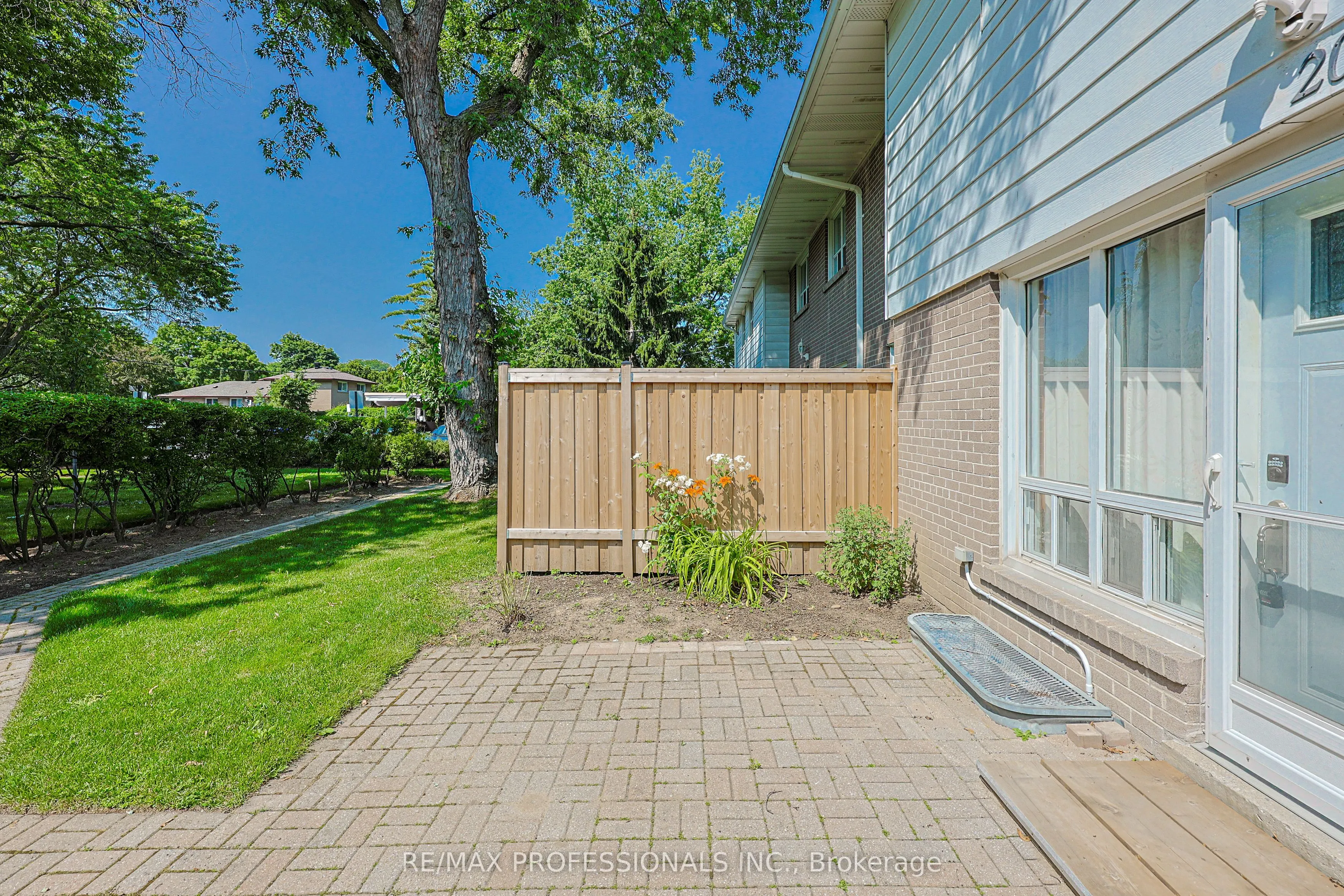 160 Carsbrooke Road #20