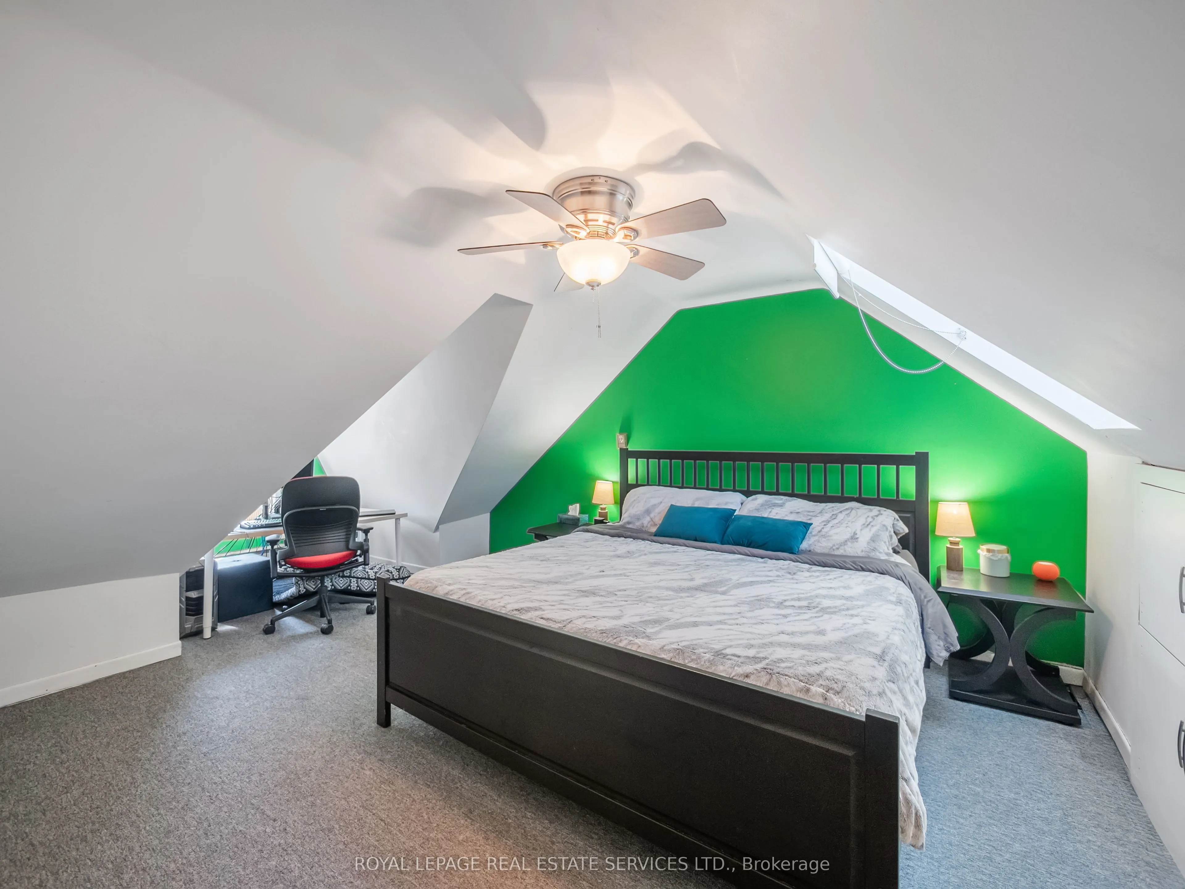 346 Indian Road Crescent