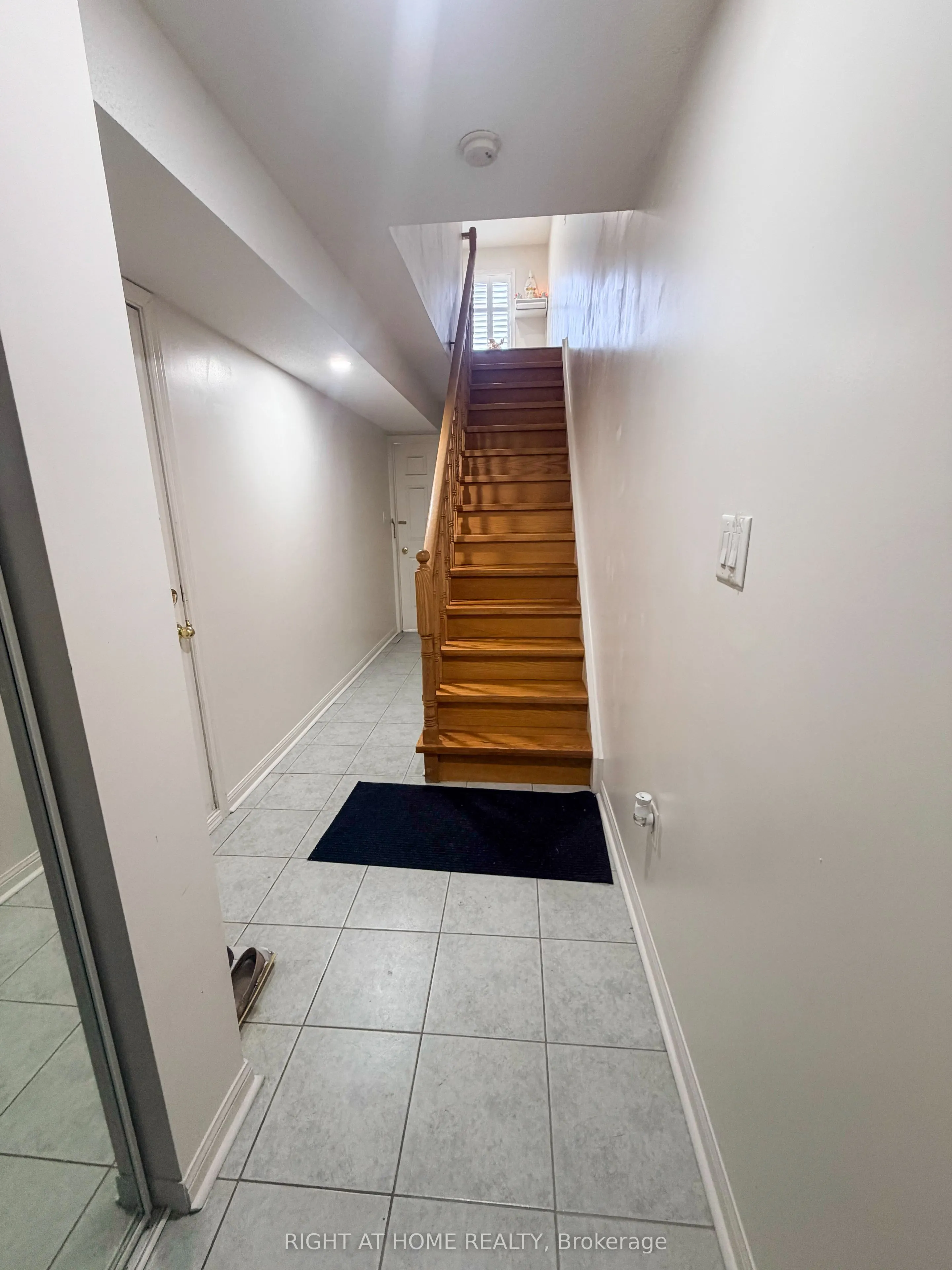 1525 South Parade Court #28