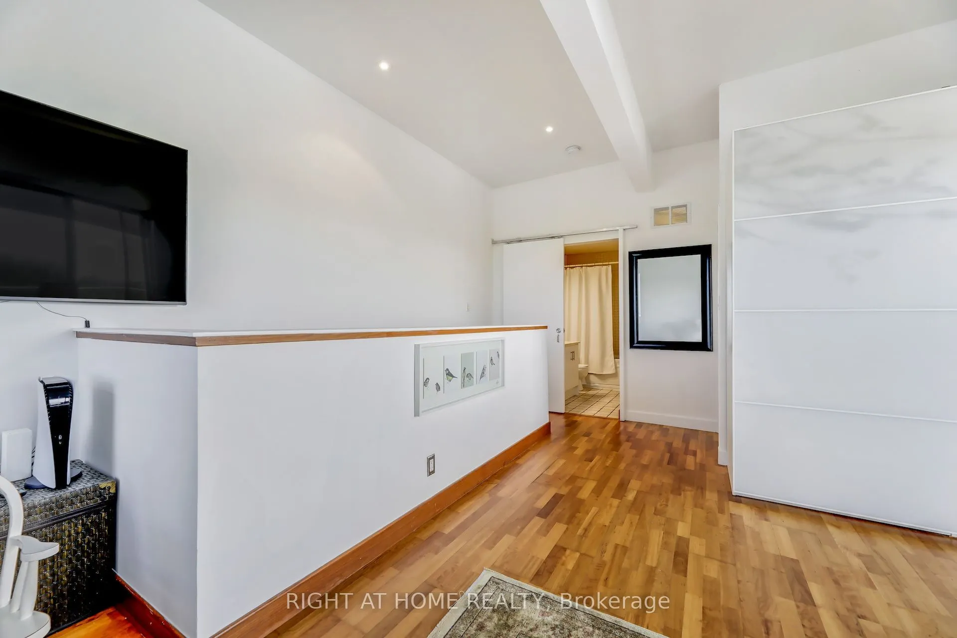 1 St Johns Road #504