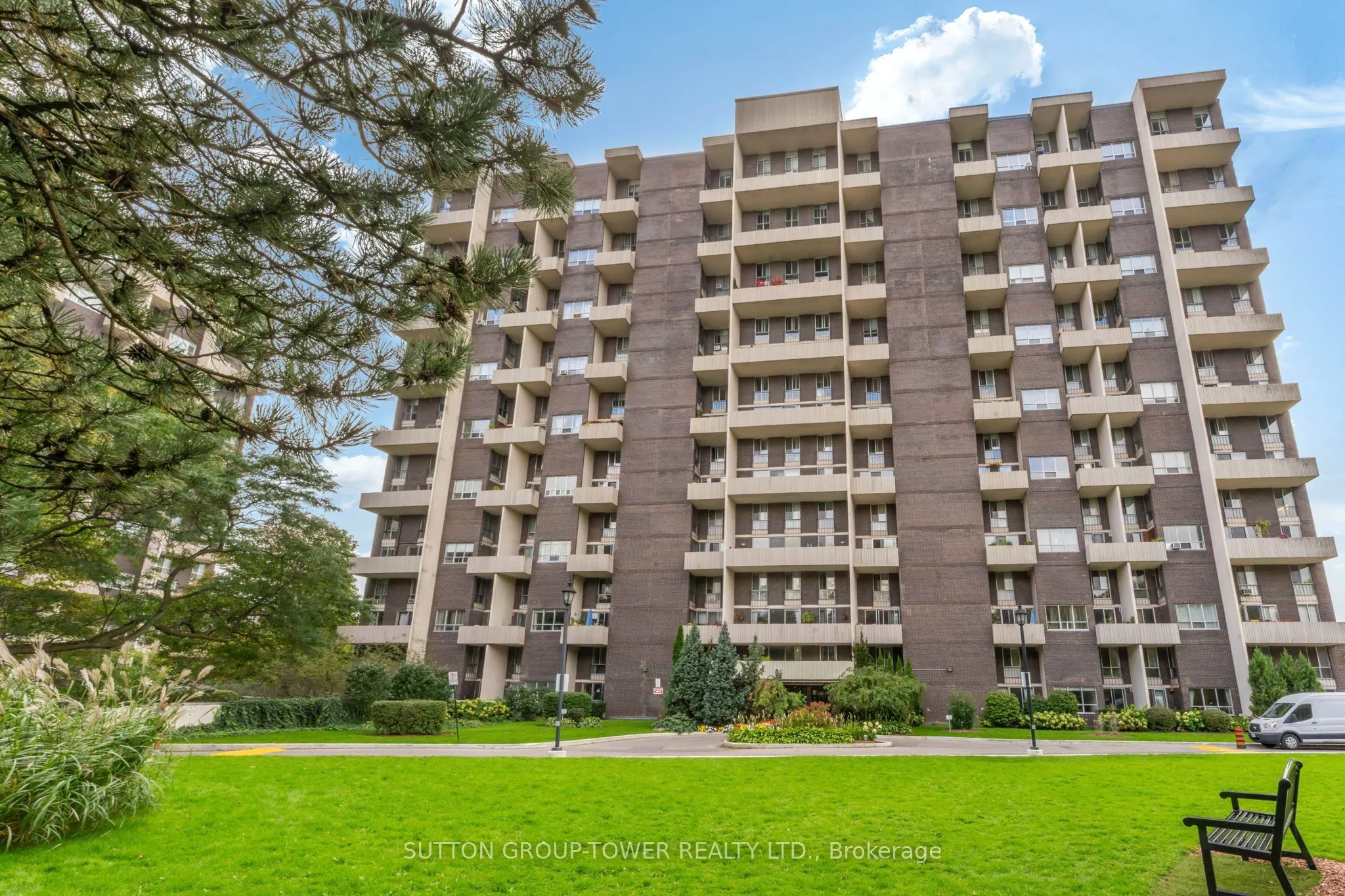 35 Ormskirk Avenue #319