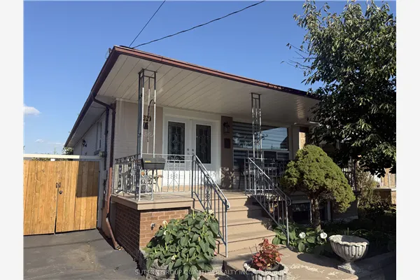 1257 Alexandra Avenue