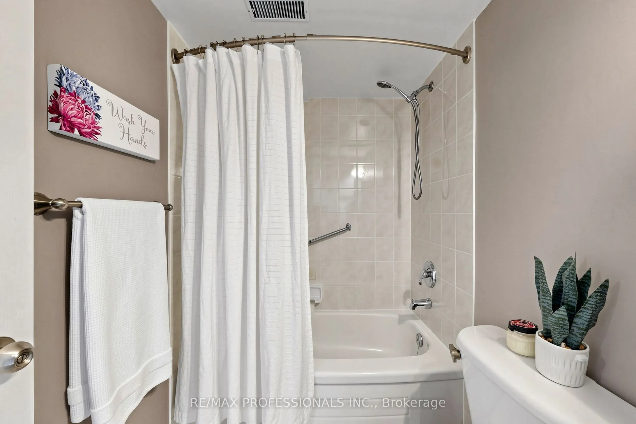 32 Tannery Street #205