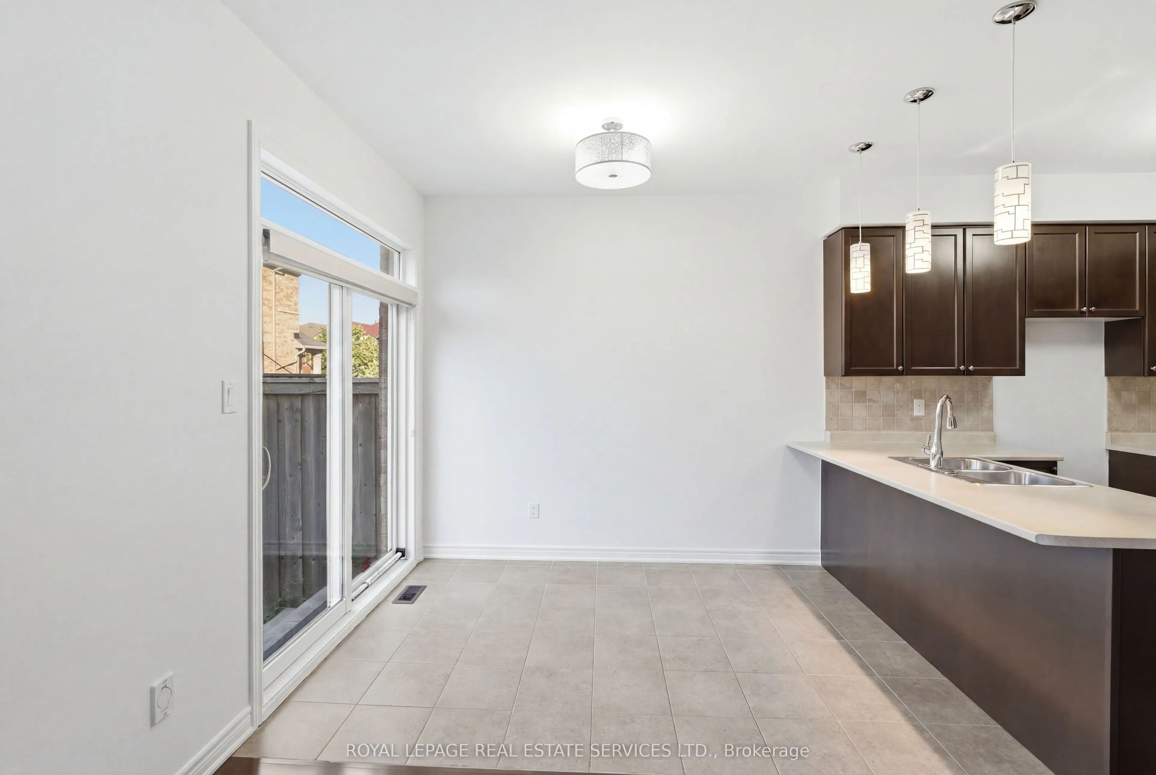 4309 Trail Blazer Way