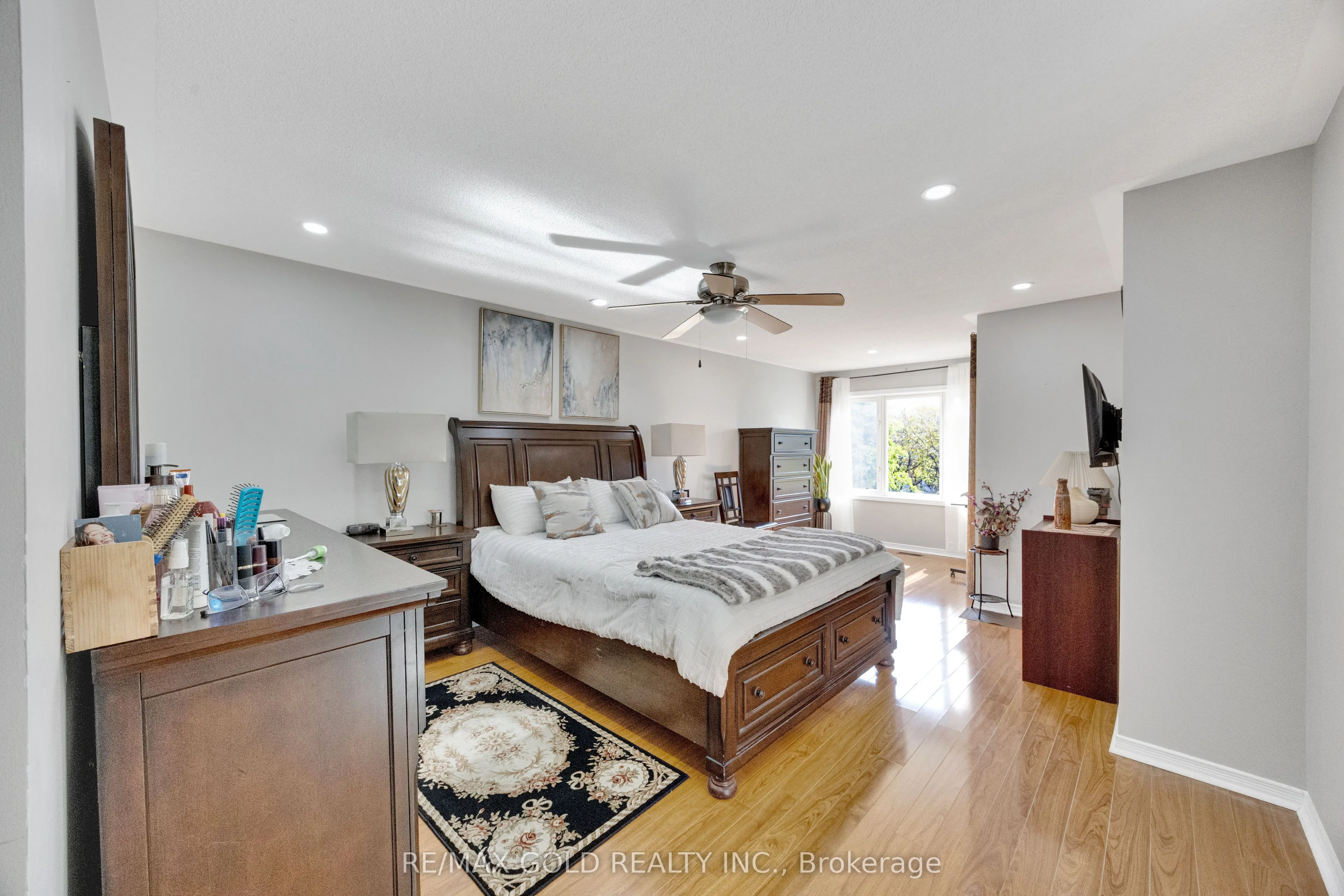 2555 Thomas Street #75