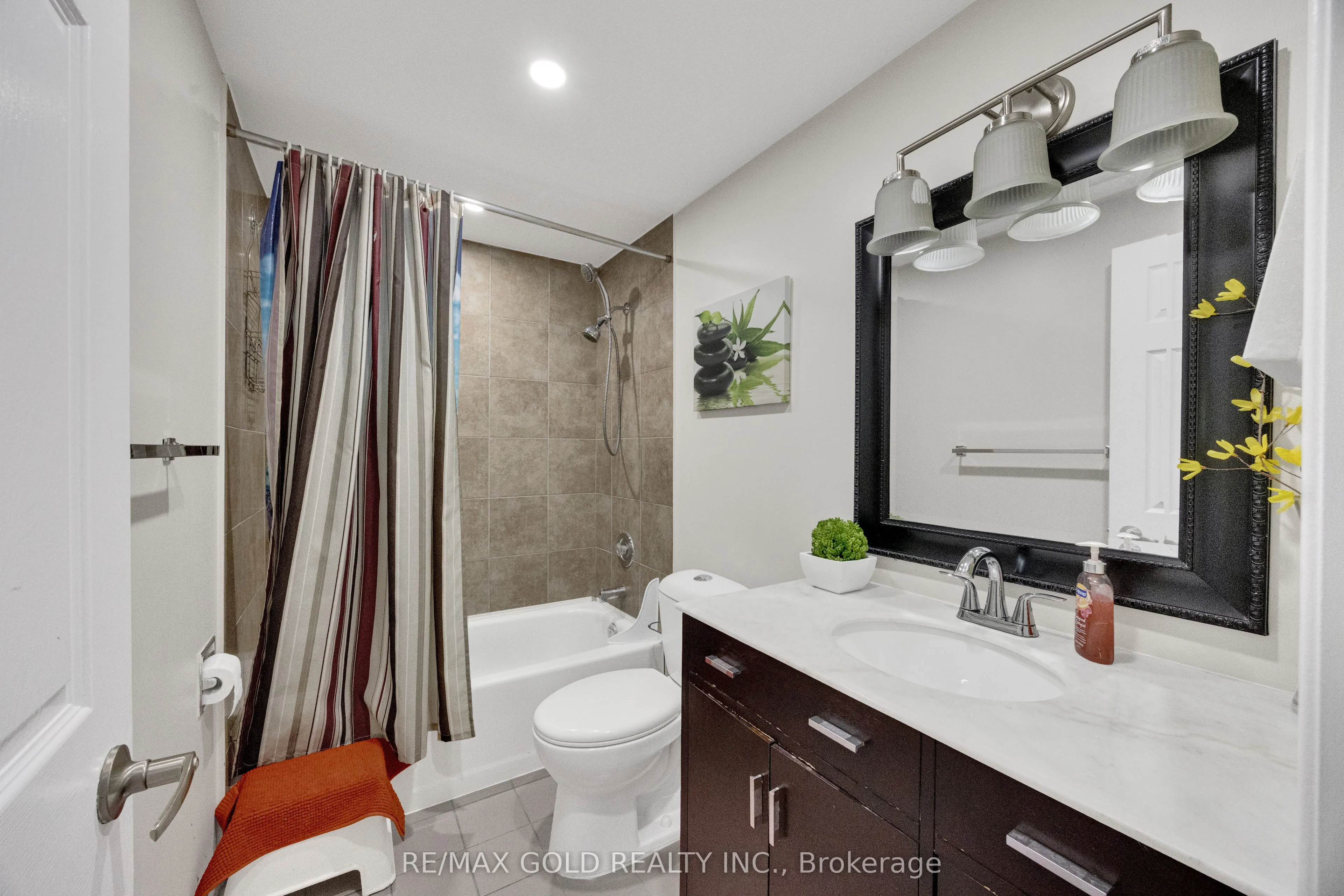 2555 Thomas Street #75