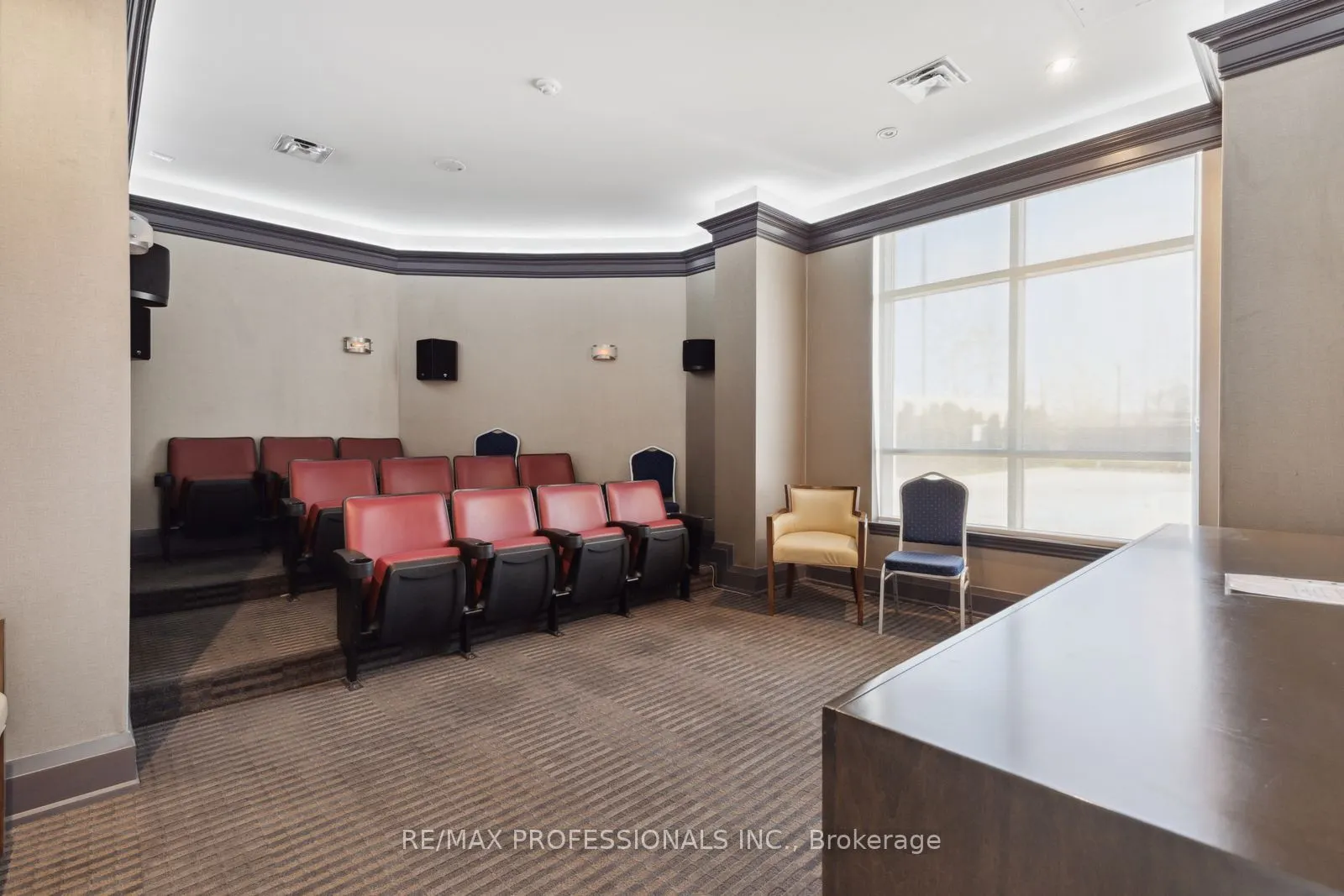 1135 Royal York Road #816
