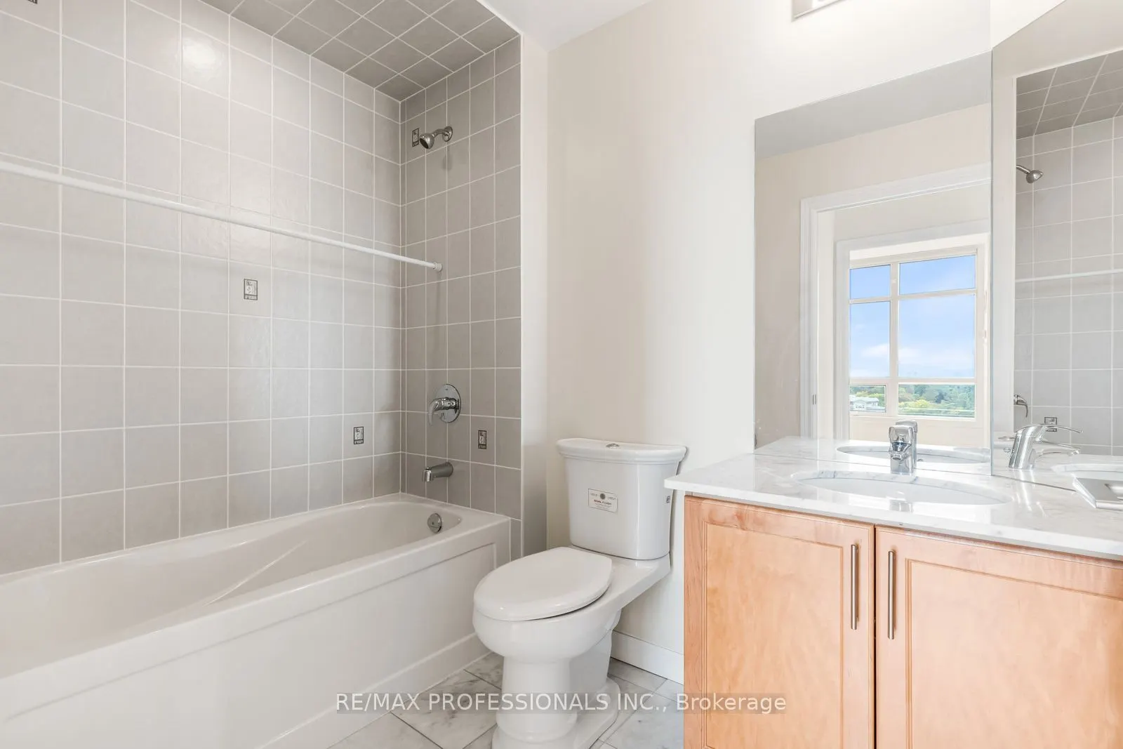 1135 Royal York Road #816