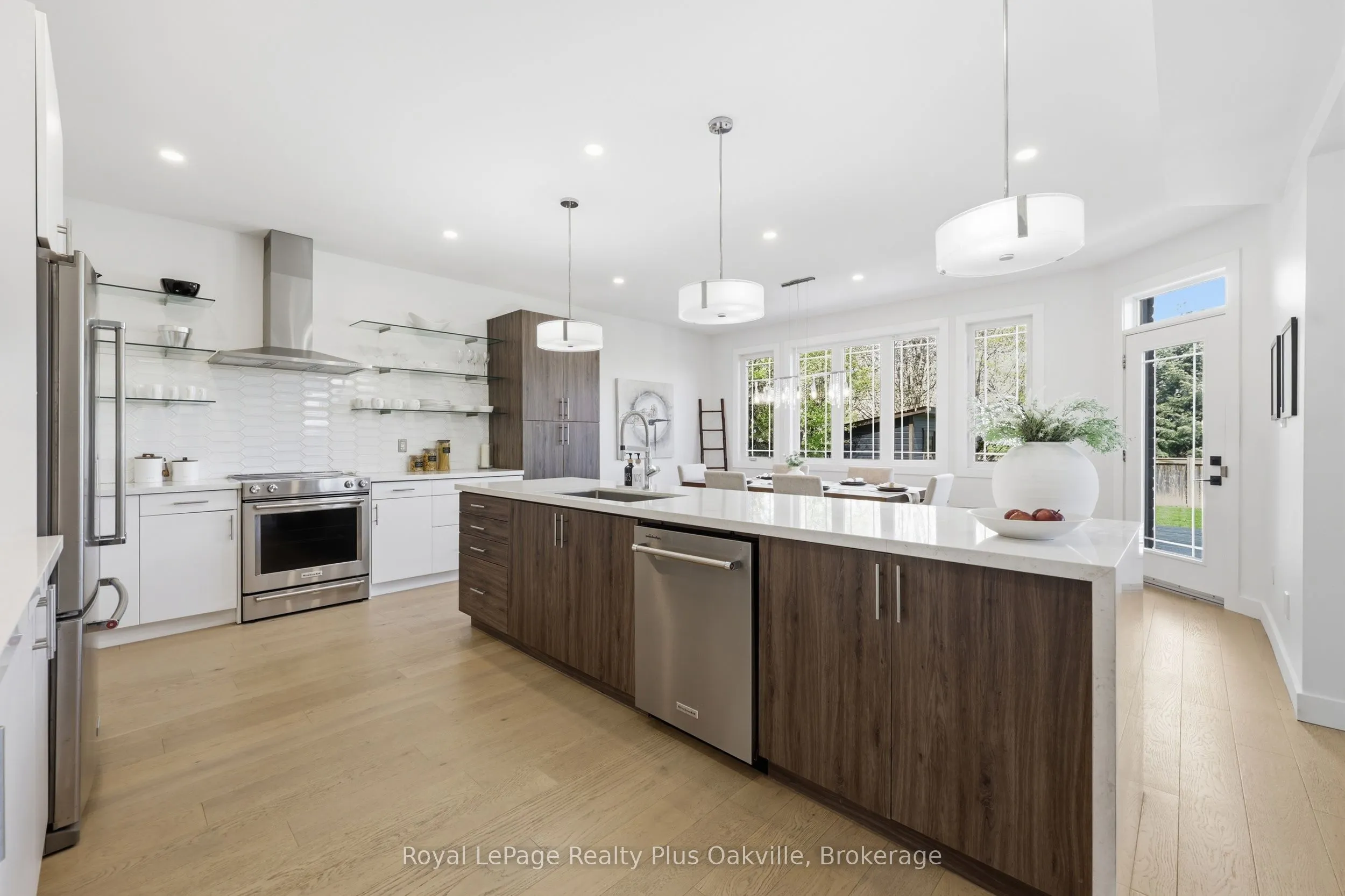 2363 Yolanda Drive