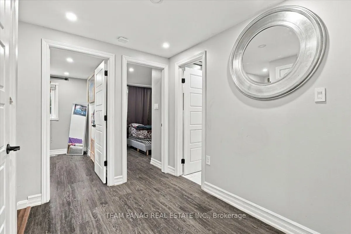 16 Groveland Court