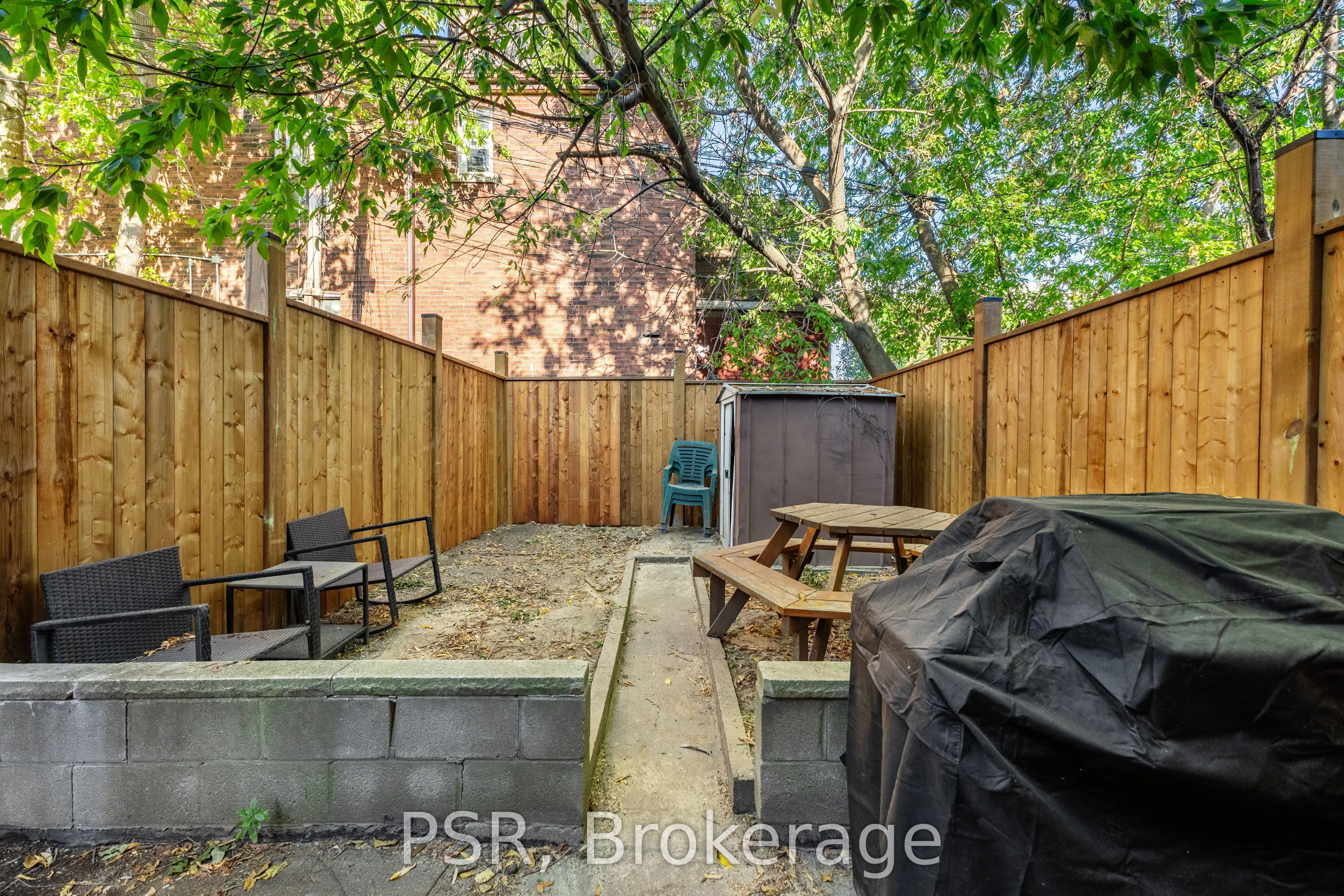 1045 Ossington Avenue