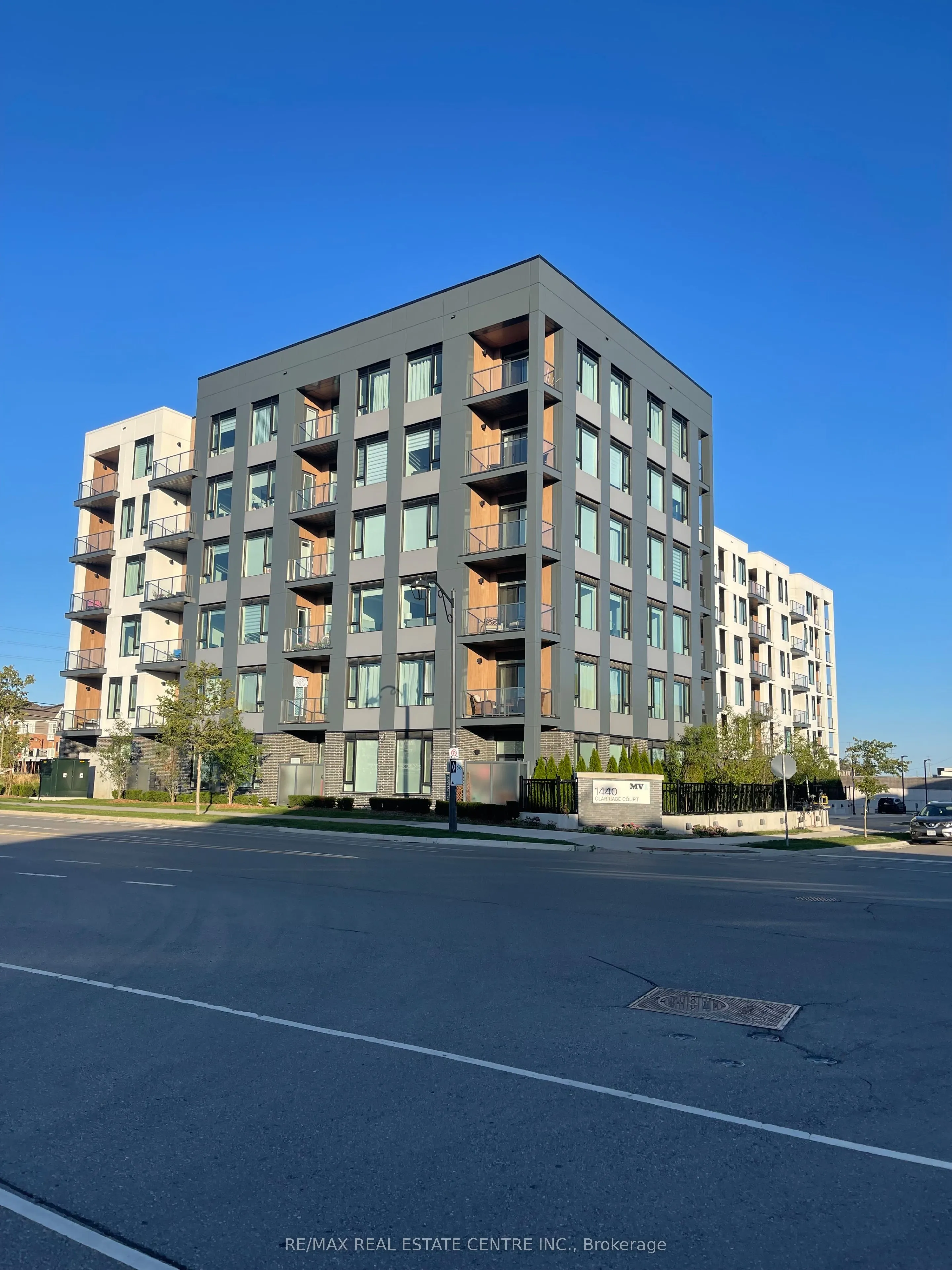 1440 Clarriage Court #617