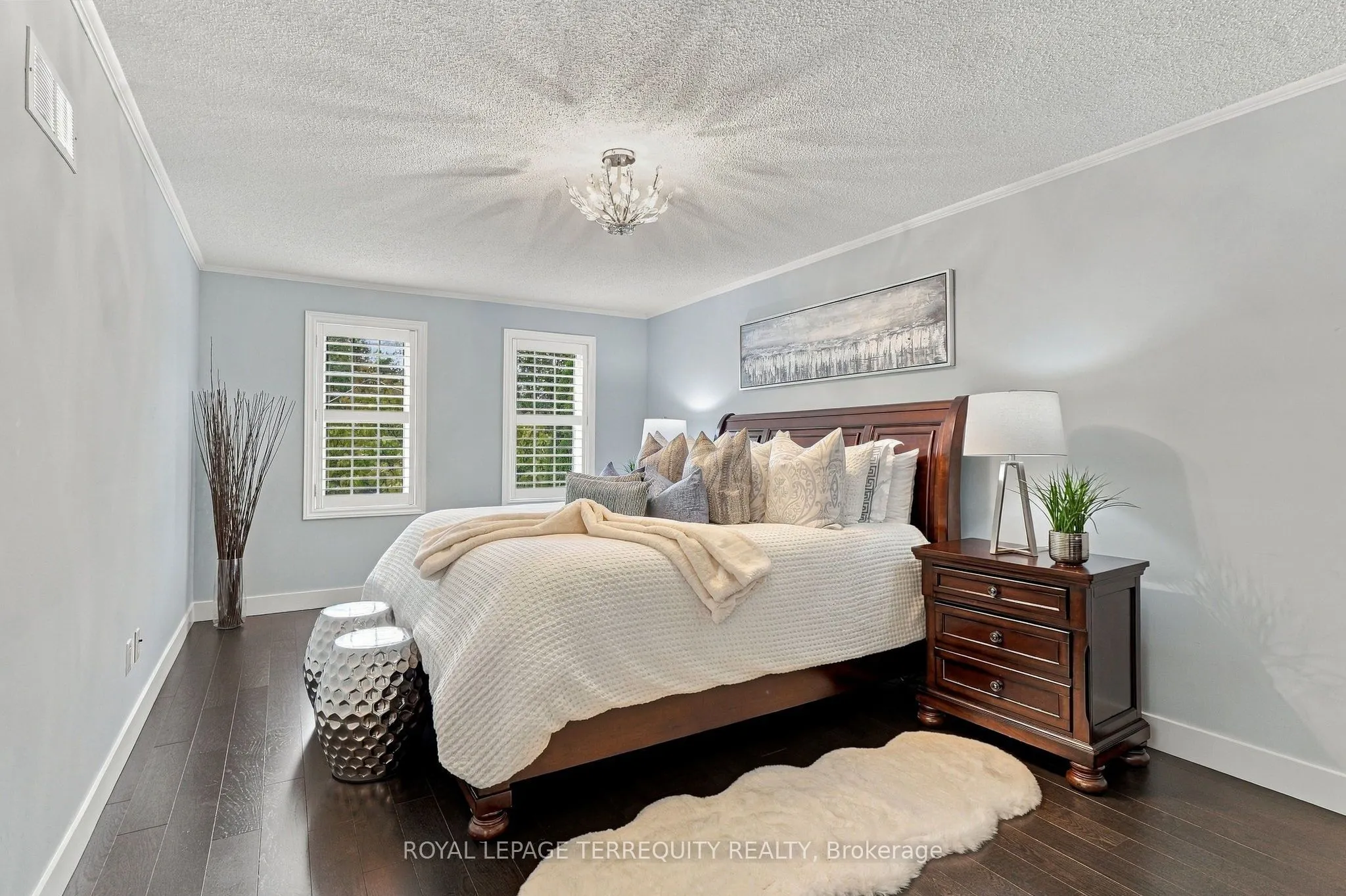3956 Chadburn Crescent