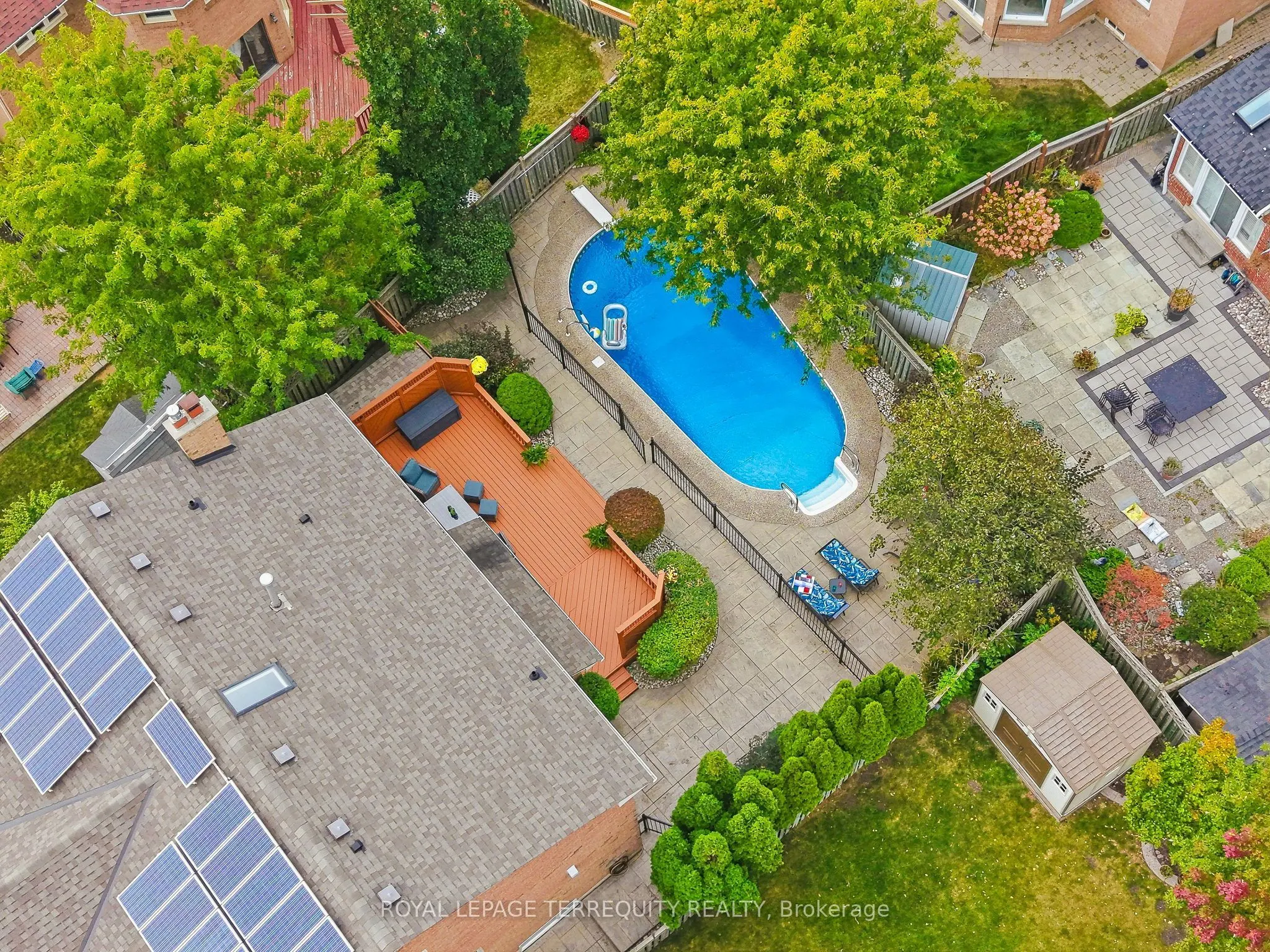 3956 Chadburn Crescent