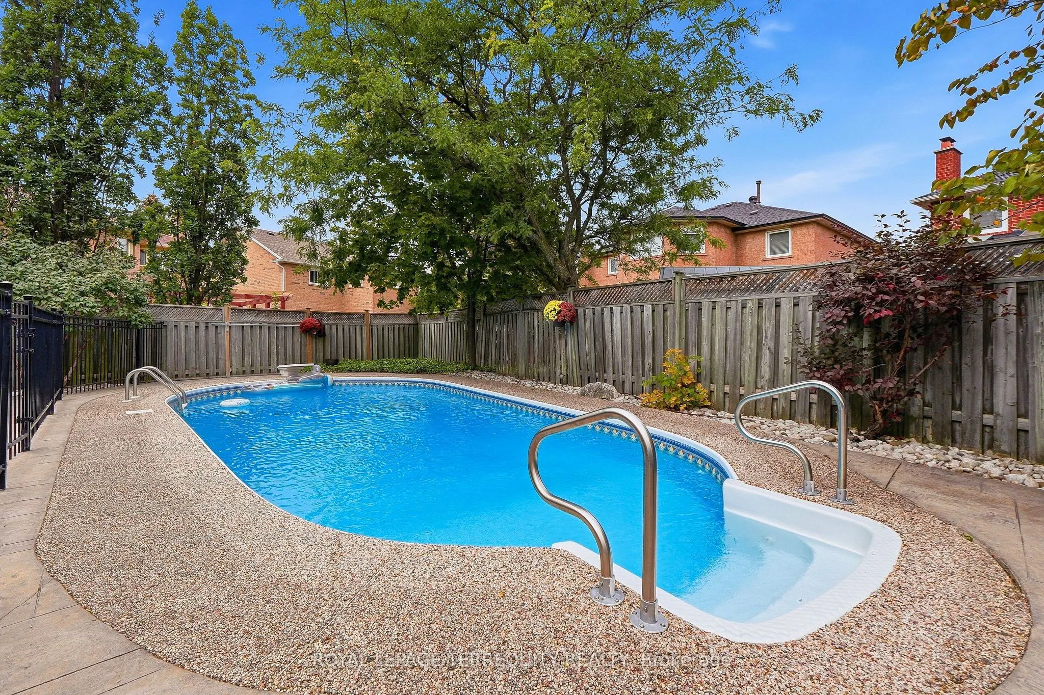3956 Chadburn Crescent
