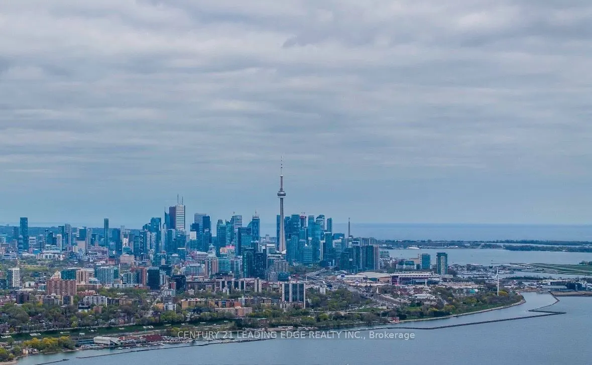 2119 Lakeshore Boulevard W #607