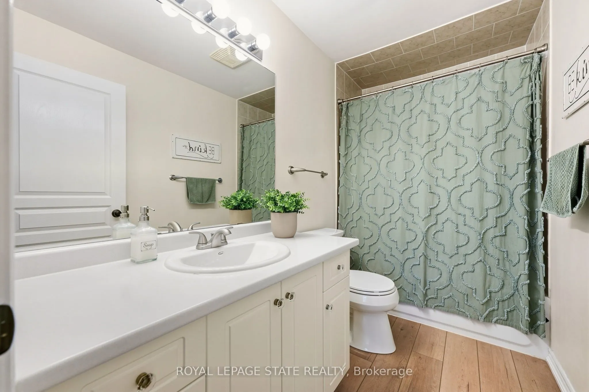 391 Plains Road E #211