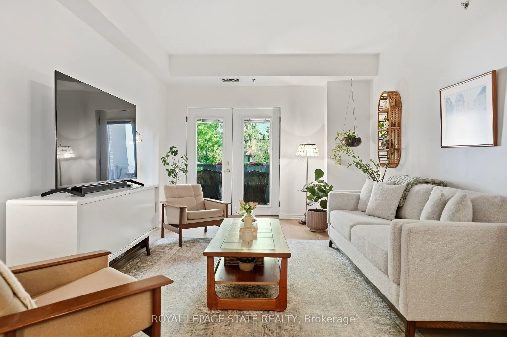 391 Plains Road E #211