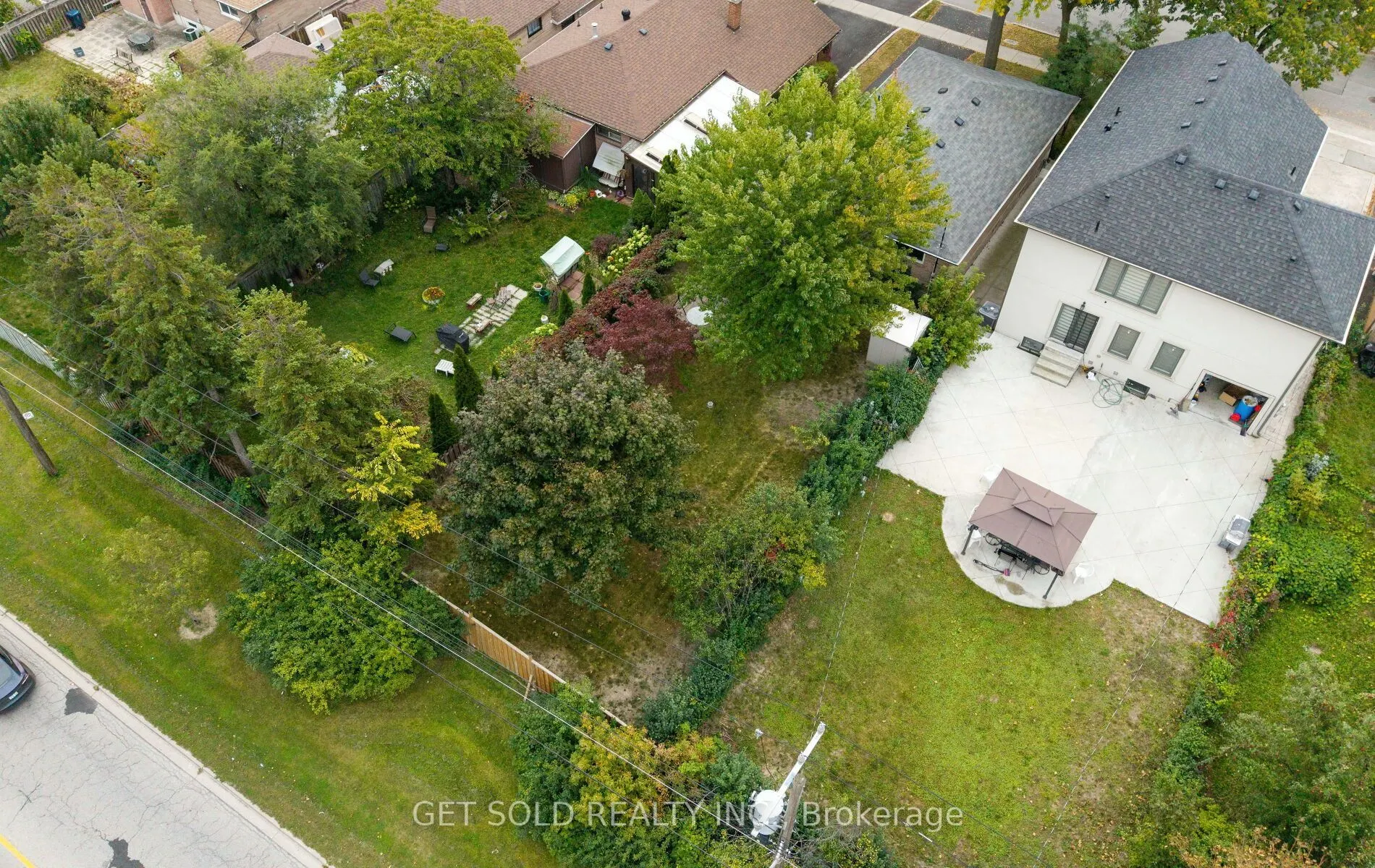 22 Almayo Crescent